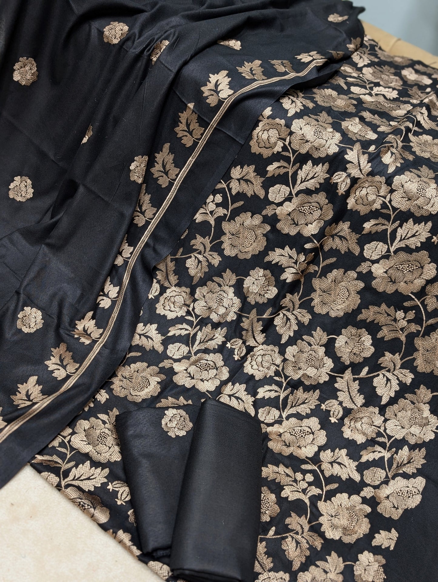 Marina 3 Piece Embroidered Suit Skin Embroidery Marina Shawl | Black