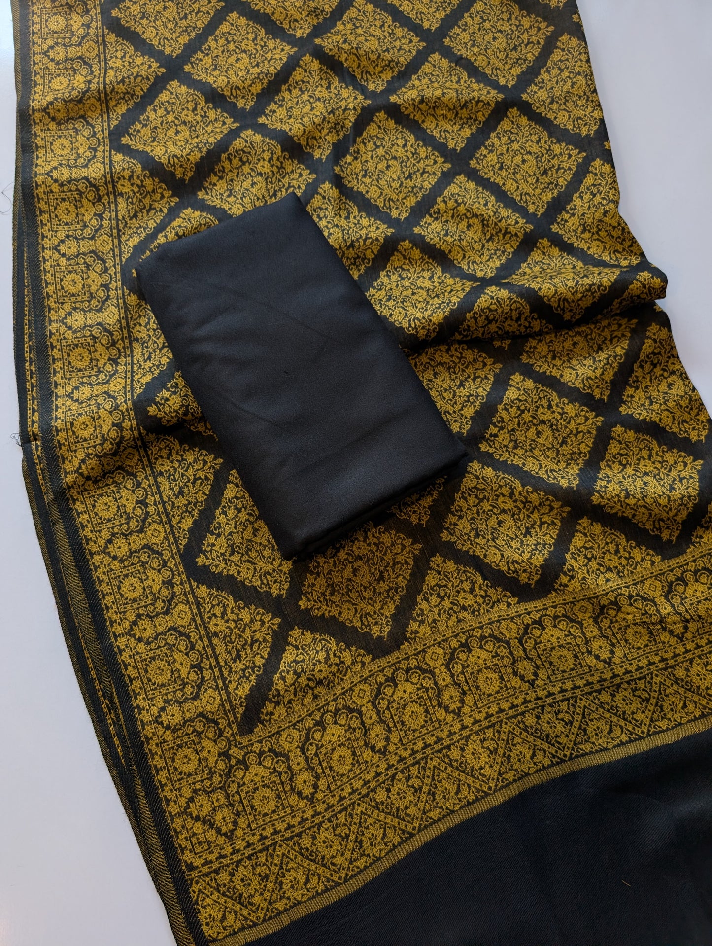 Pashmina 3 Piece Suit | Kani Pashmina Shawl With Black Marina Suit