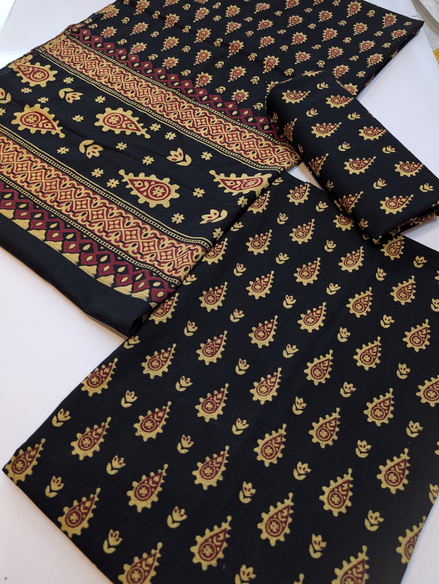 Ajrak Cotton 3 Piece Unstitched Suit Block Printed