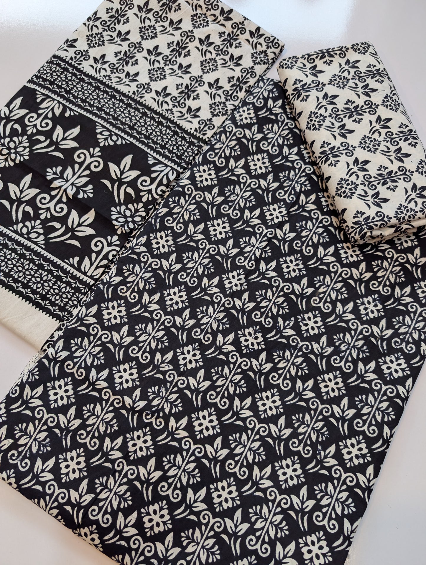 Ajrak Cotton 3 Piece Unstitched Suit Block Printed