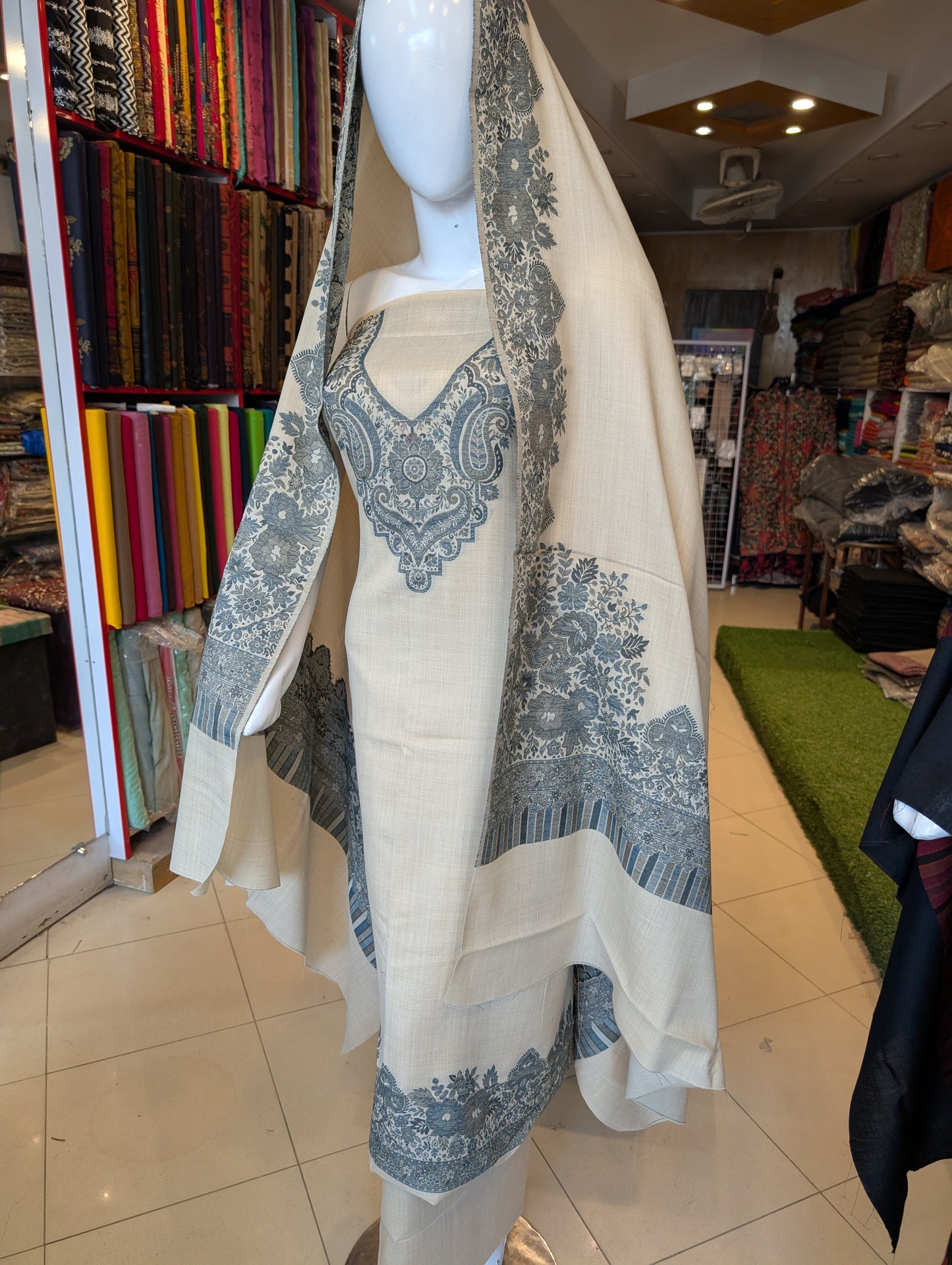 Special Kani 3 Piece Unstitched Suit Gala Daman | Skin