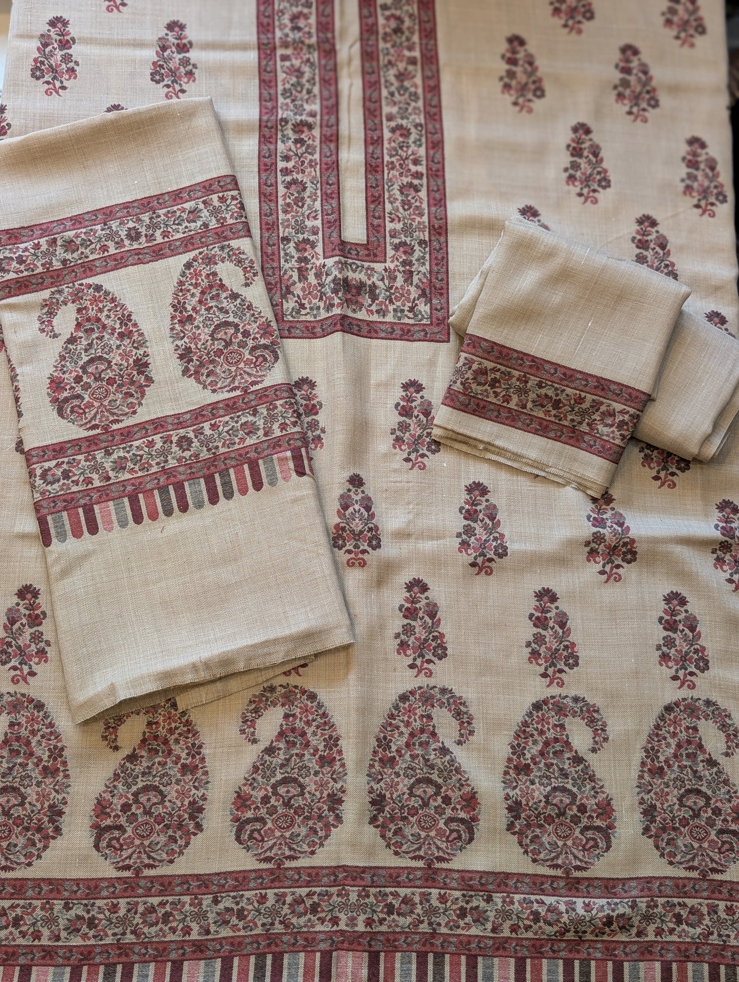 Special Kani 3 Piece Unstitched Suit | Skin