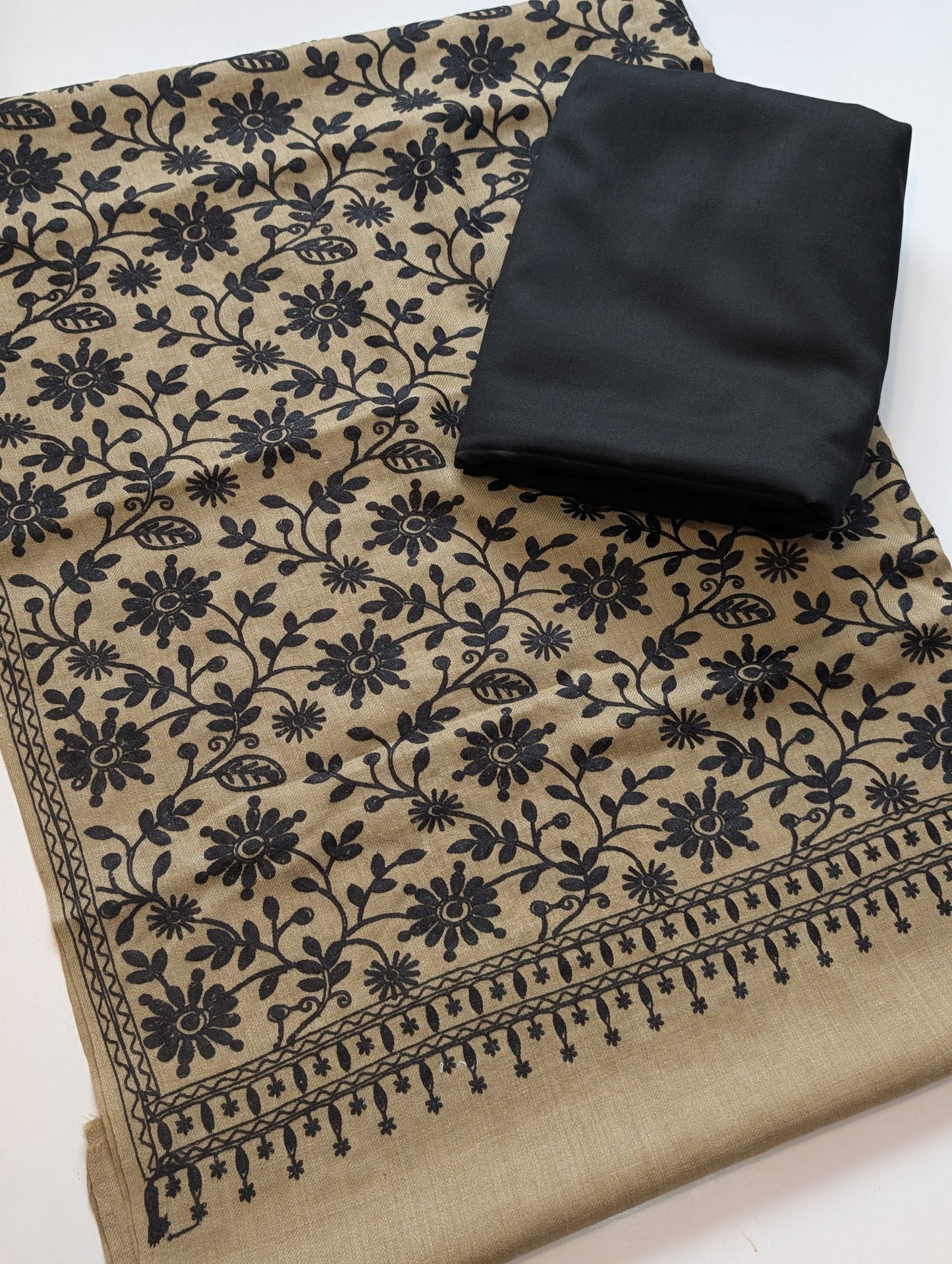 Pashmina 3 Piece Suit | Embroidered Shawl with Plain Suit Marina | Dark Skin Black