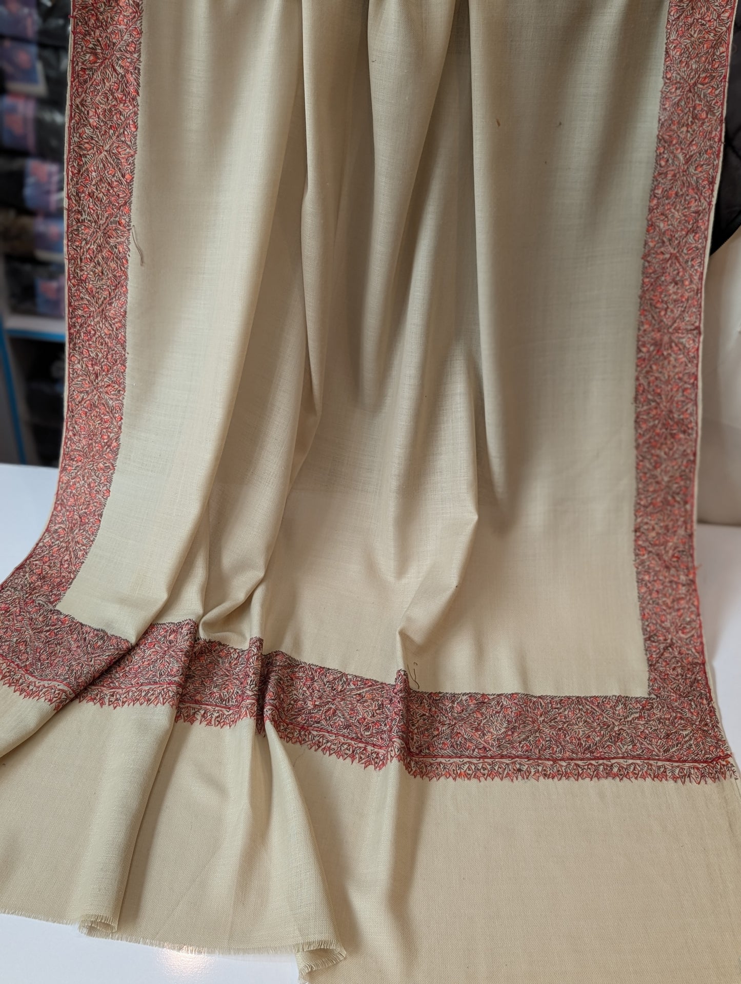 Kashmiri Shawl | Handmade Border Embroidery Made in Kashmir Pure Pashmina