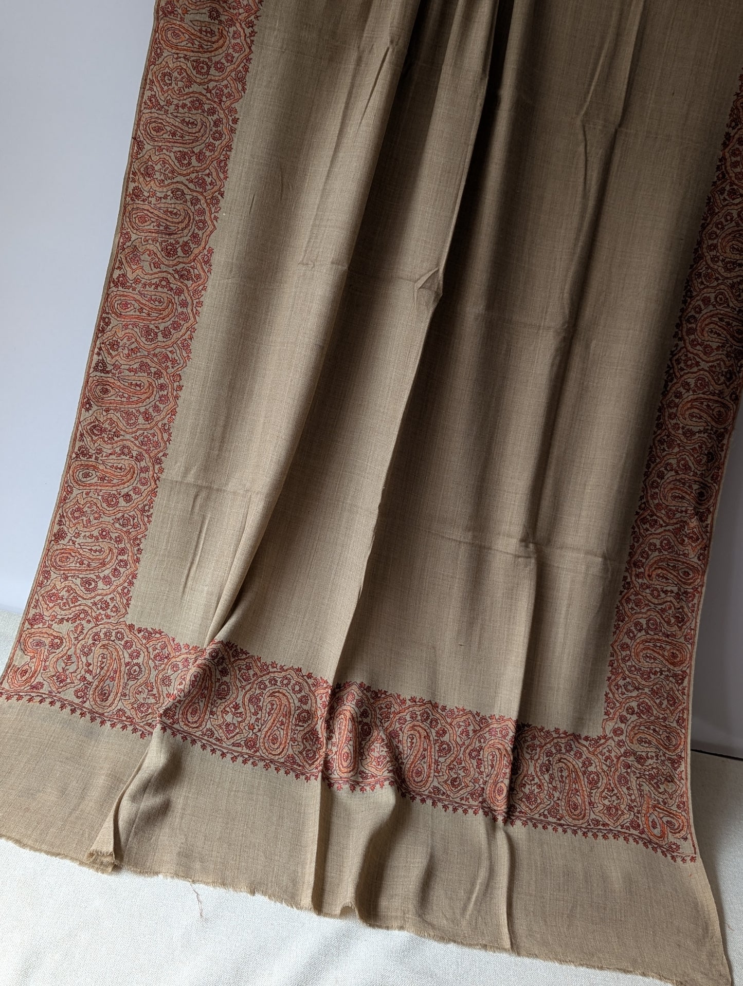 Kashmiri Shawl | Handmade Border Embroidery Made in Kashmir Pure Pashmina