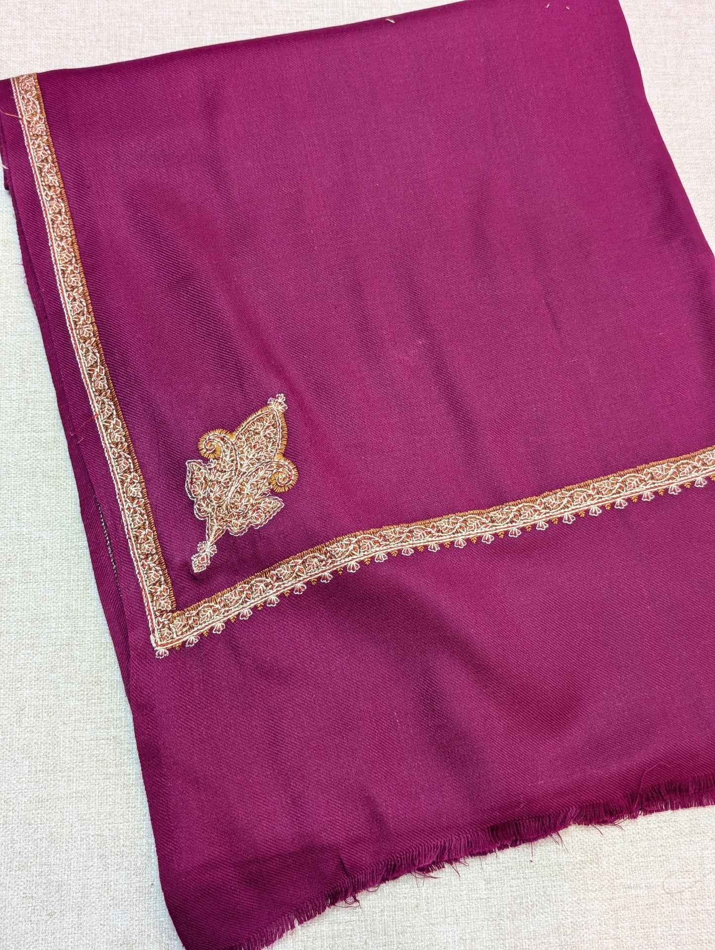 Kingri Border Embroidered Pashmina Shawl | Magneta