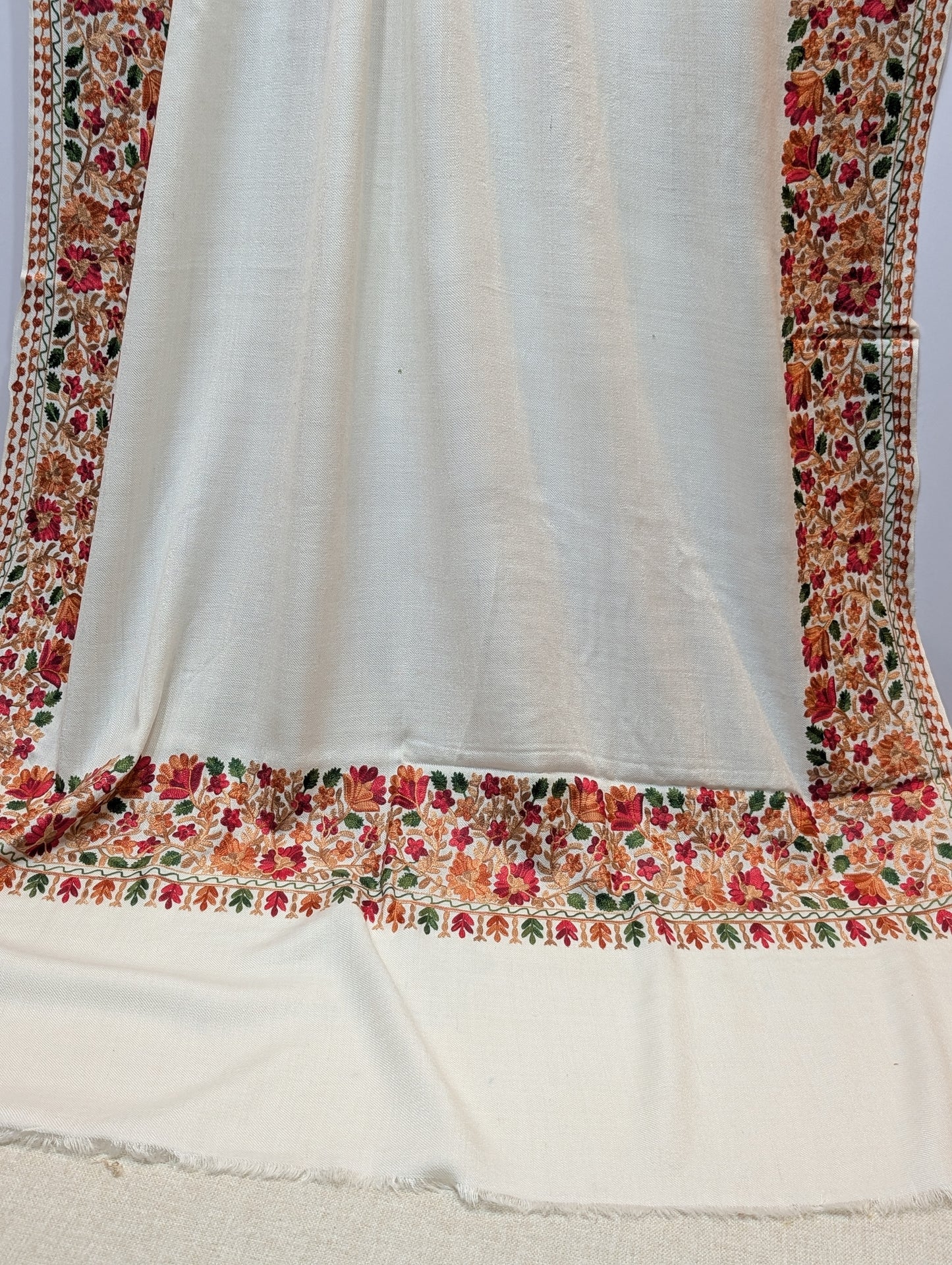 Kashmiri Shawl | Fine Pashmina Aari 4 Side Border Shawl Gift Item