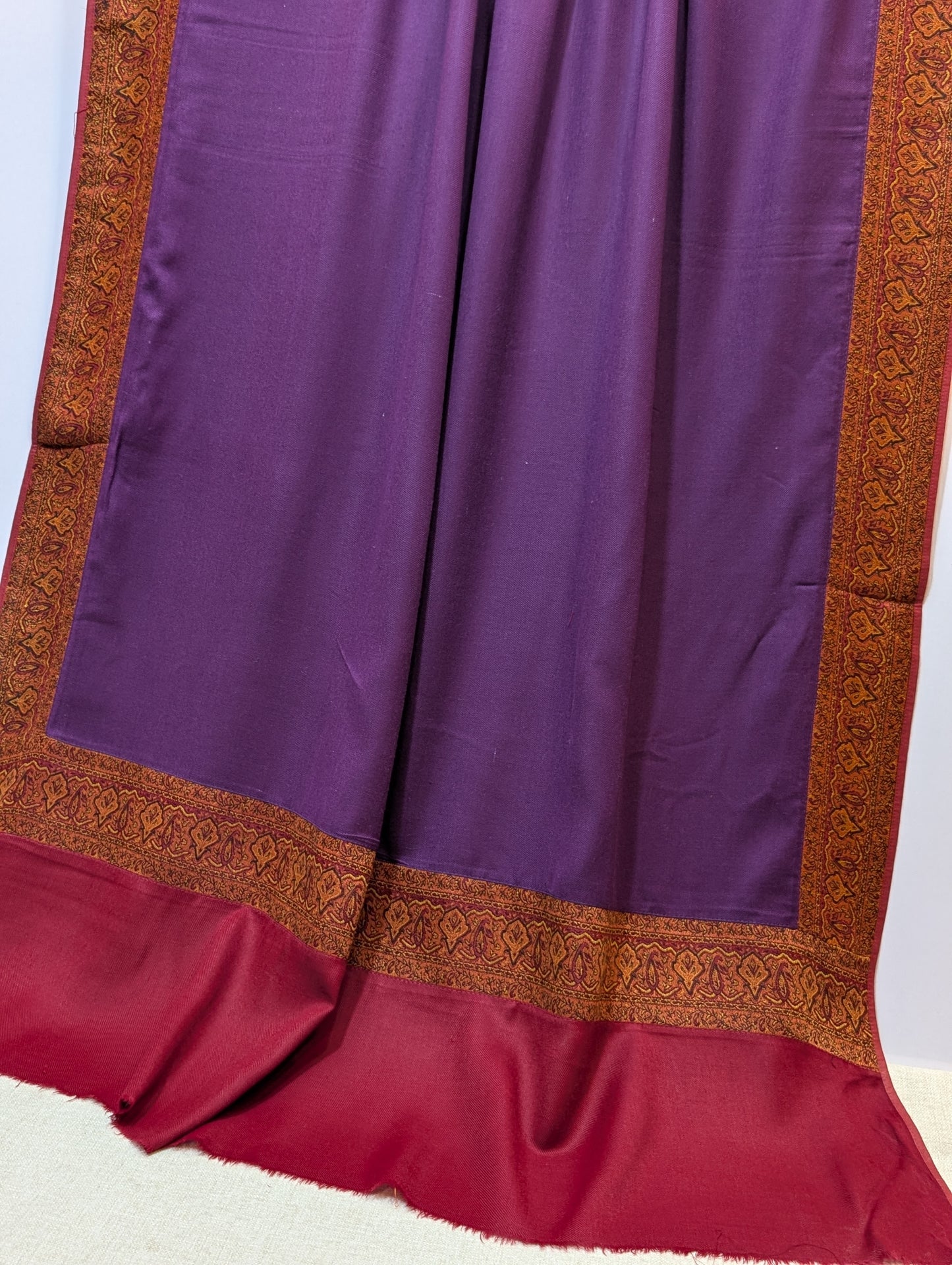Kani Border Pashmina Shawl | Perfect Gift Item in Sale Price | Purple