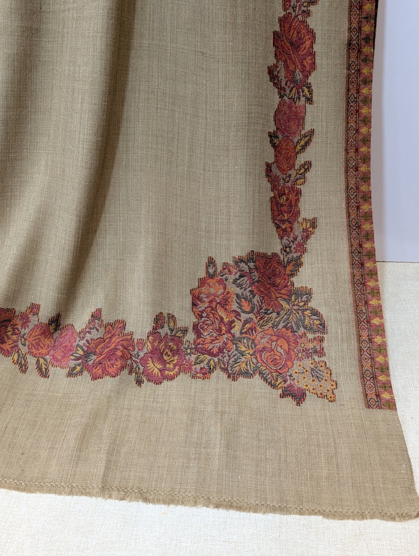 Pashmina Wool Kani Border Shawl Gulabkar Border | Skin