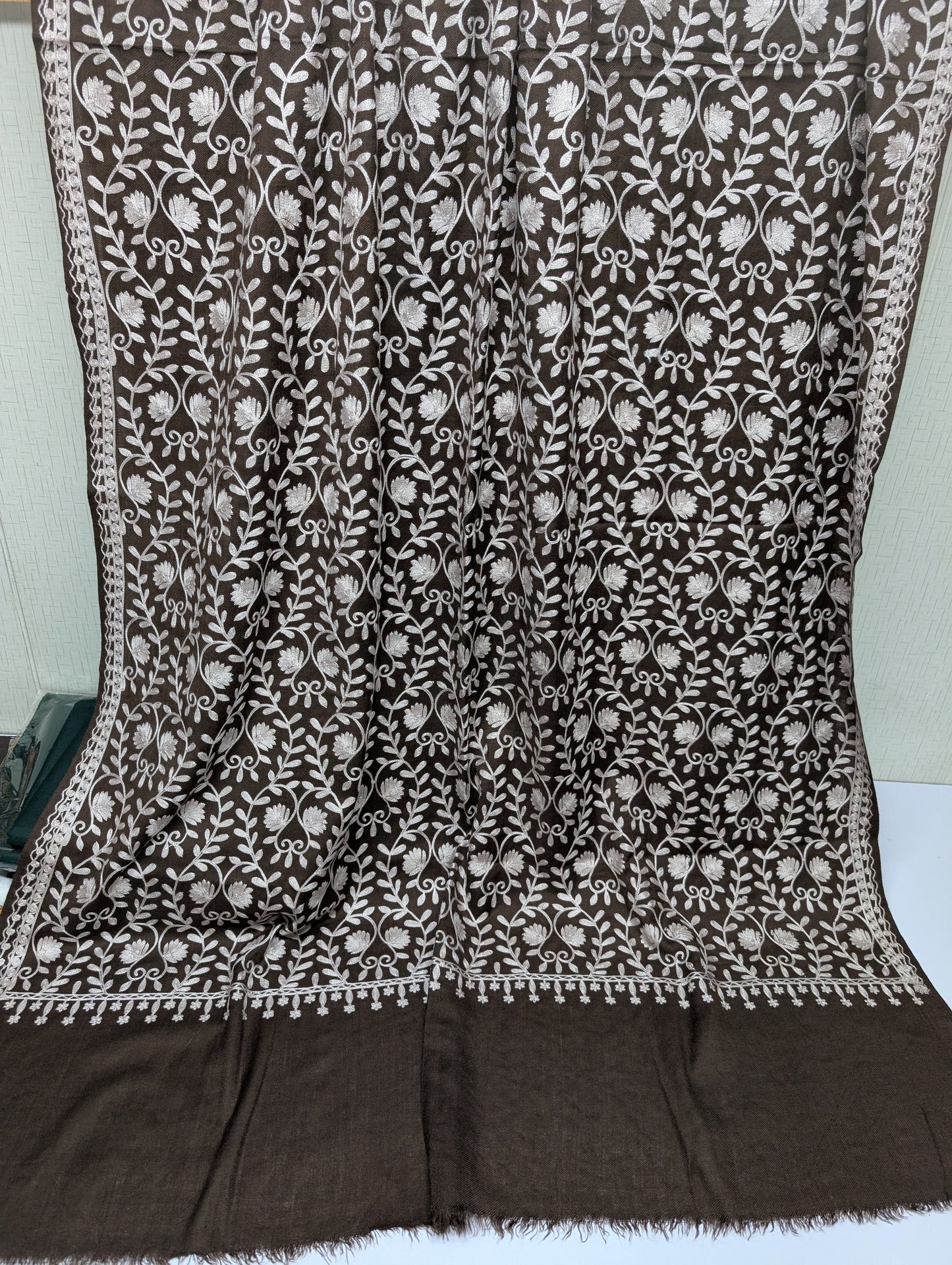 Pashmina Embroidered Shawl | Kashmiri Aar Work Embroidery | Skin