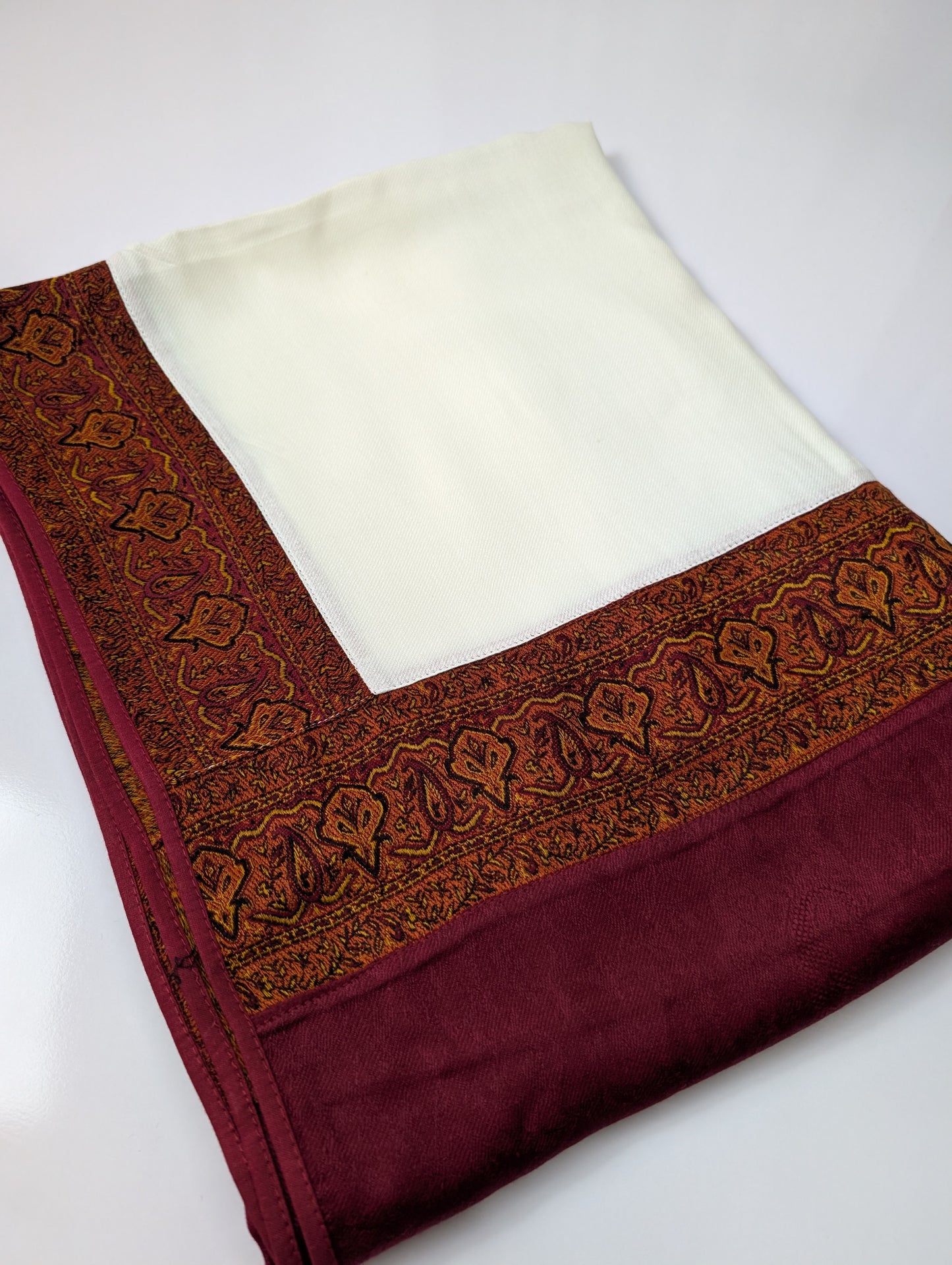 Kani Border Pashmina Shawl | Perfect Gift Item in Sale Price | White