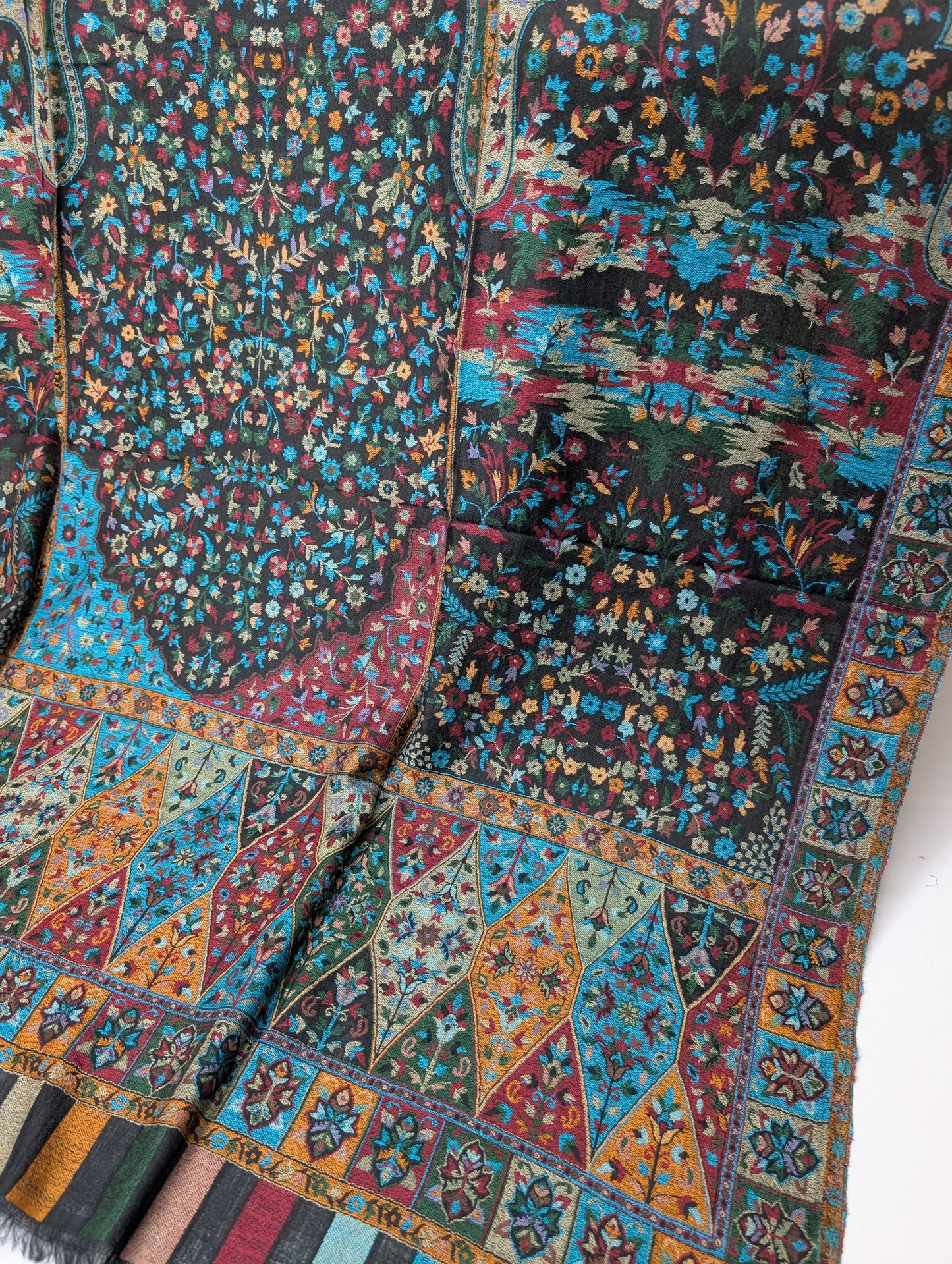 Kani Shawl Qalamkar Design Weaved Jamawar Toosh Shawl Made in Kashmir Full Size Shawl Perfect Gift
