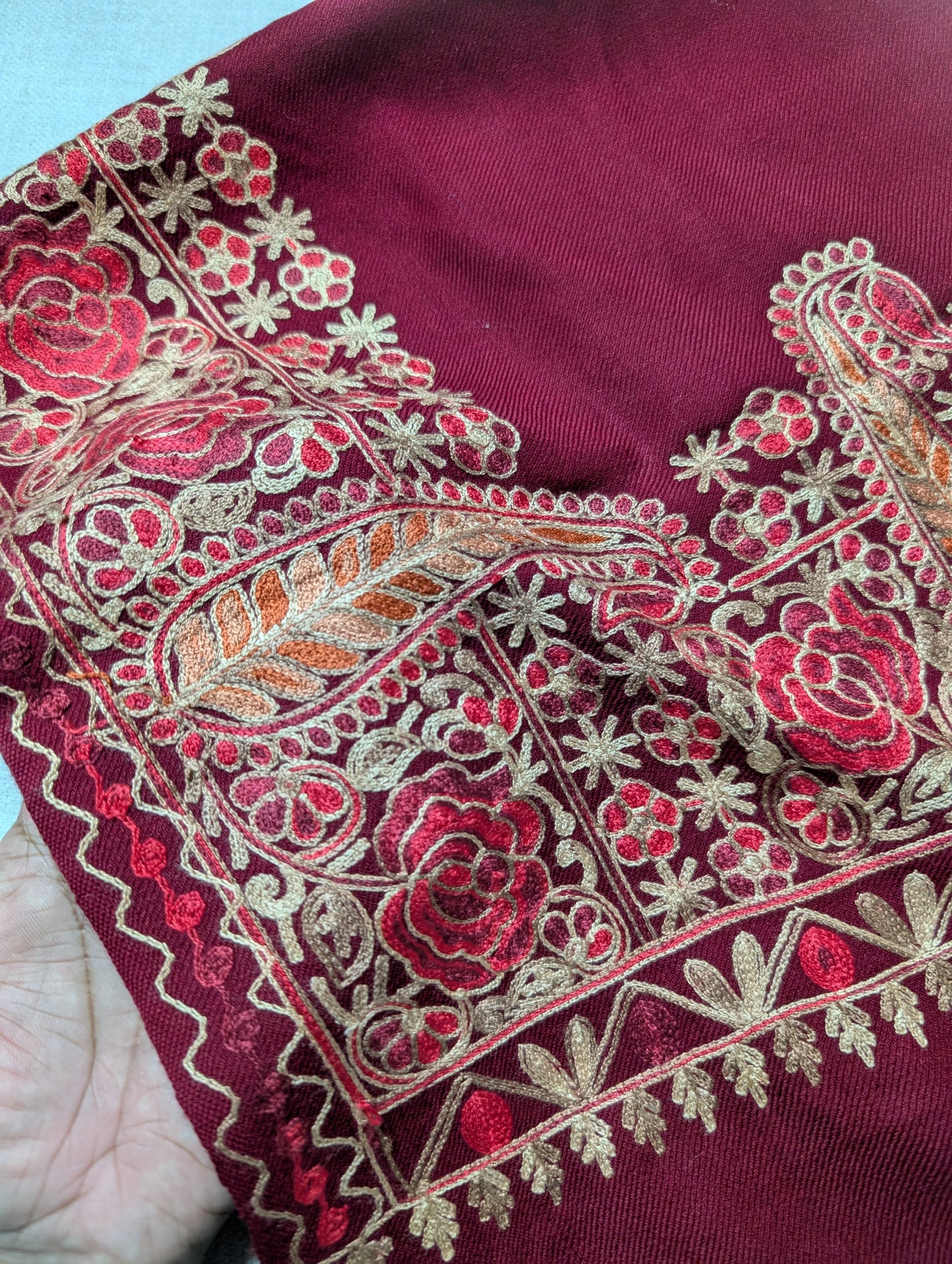 Kashmiri Shawl | Fine Pashmina Aari 4 Side Border Shawl Gift Item
