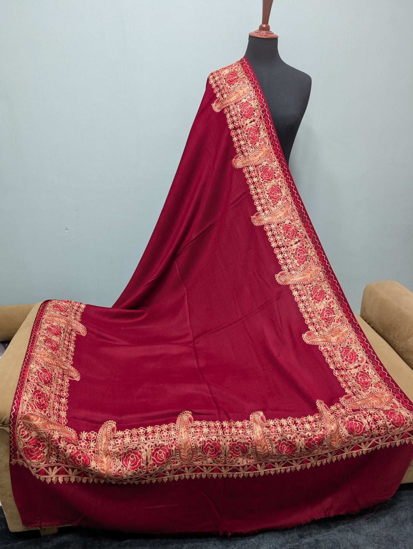 Kashmiri Shawl | Fine Pashmina Aari 4 Side Border Shawl Gift Item