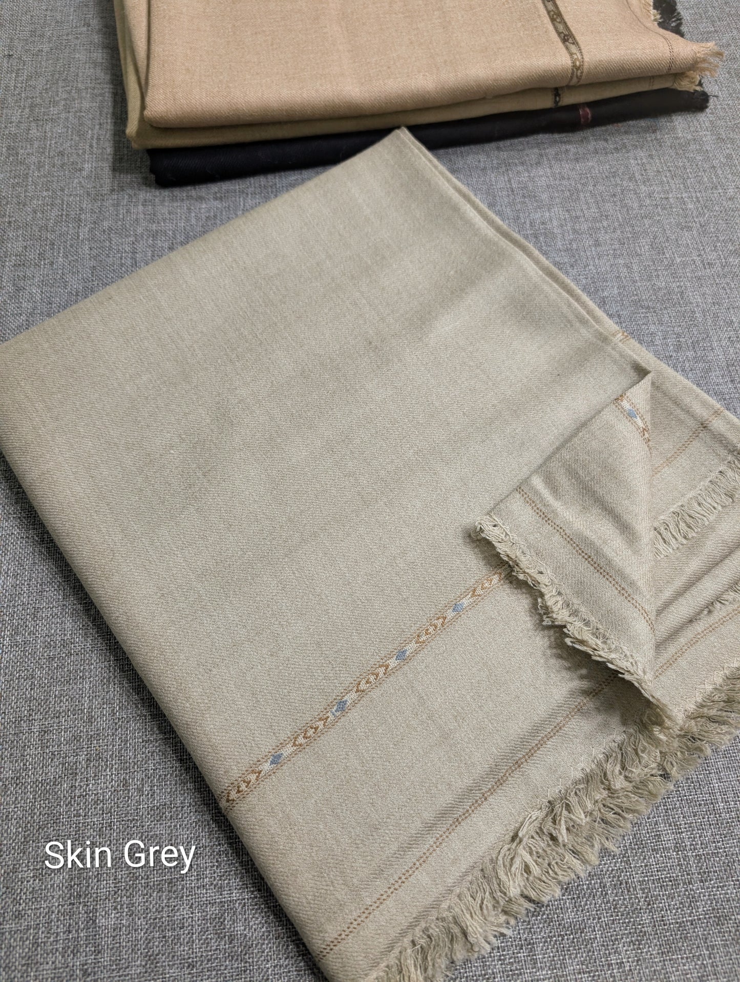 Gents Shawl | Pure, Fine and Soft Thick Wool Islampur Swat Khaddi Made Shawl Perfect Gift | Skin Grey