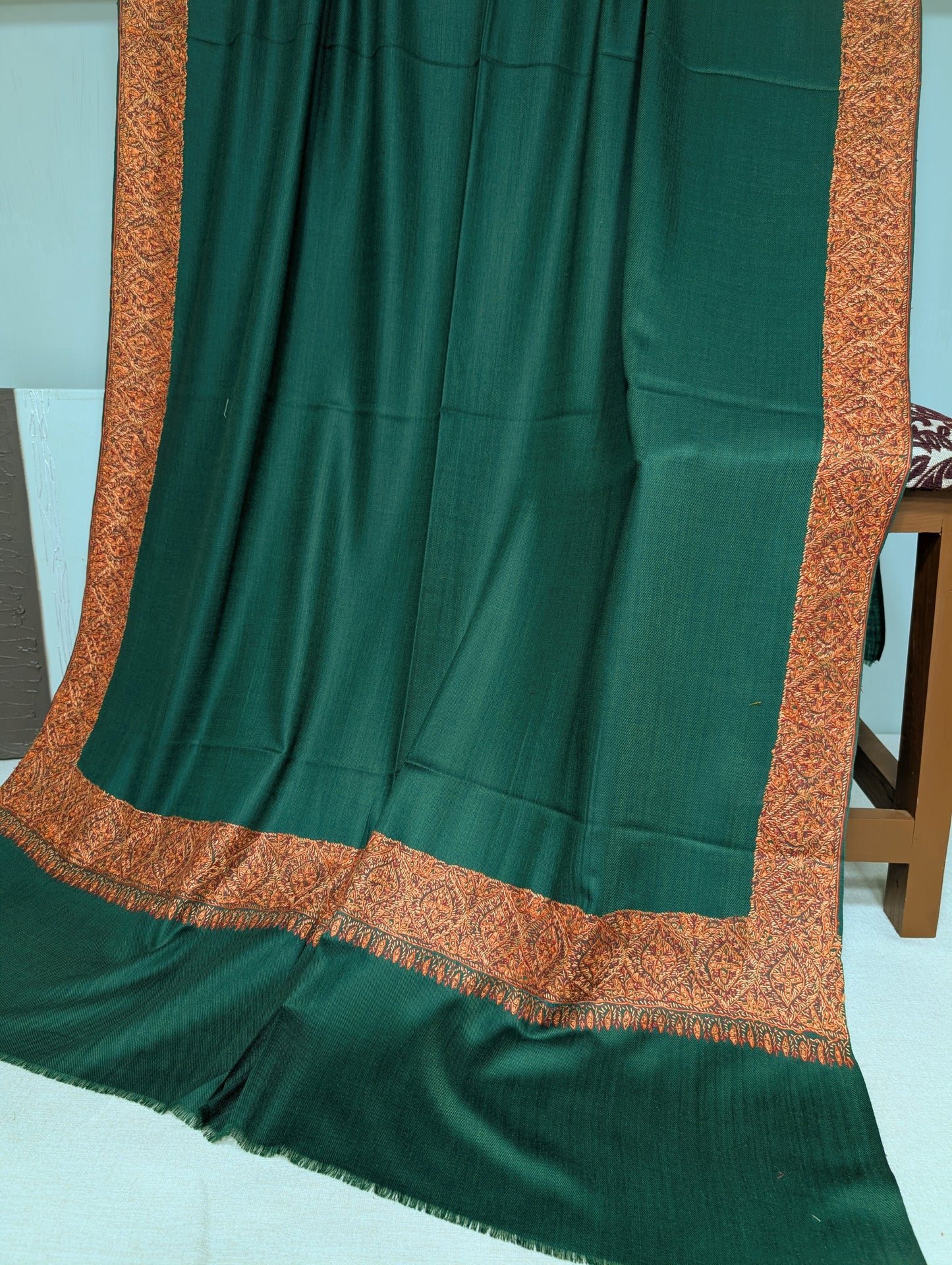 Kashmiri Shawl | Handmade Border Embroidery Made in Kashmir Pure Pashmina