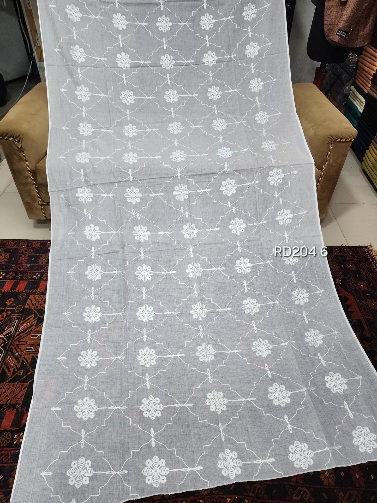 White Pure Lawn Embroidered Dupatta Dyeable | RD204