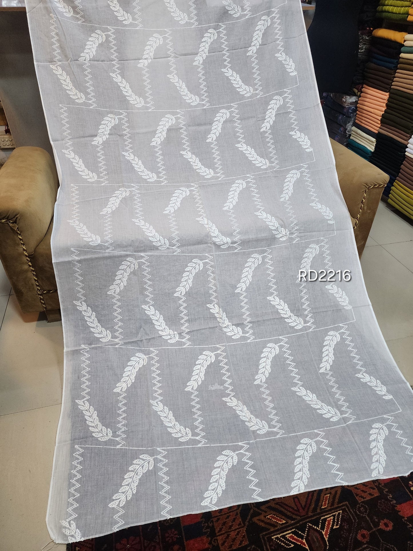 White Pure Lawn Embroidered Dupatta Dyeable | RD221
