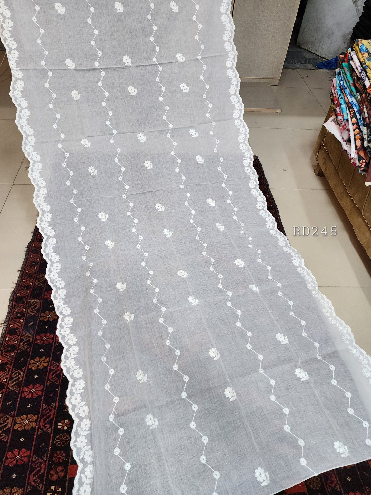 White Cutwork Border Pure Lawn Embroidered Dupatta | RD 245