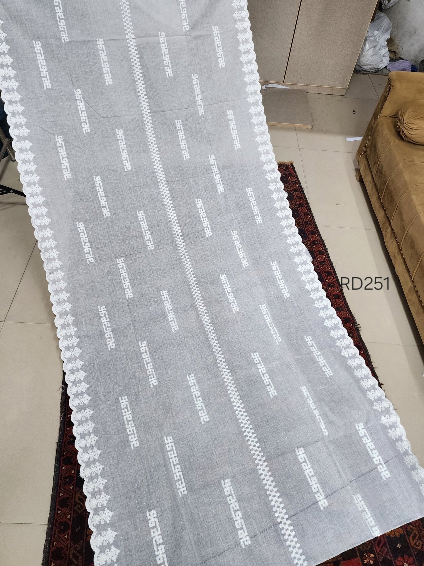 White Cutwork Border Pure Lawn Embroidered Dupatta | RD 251