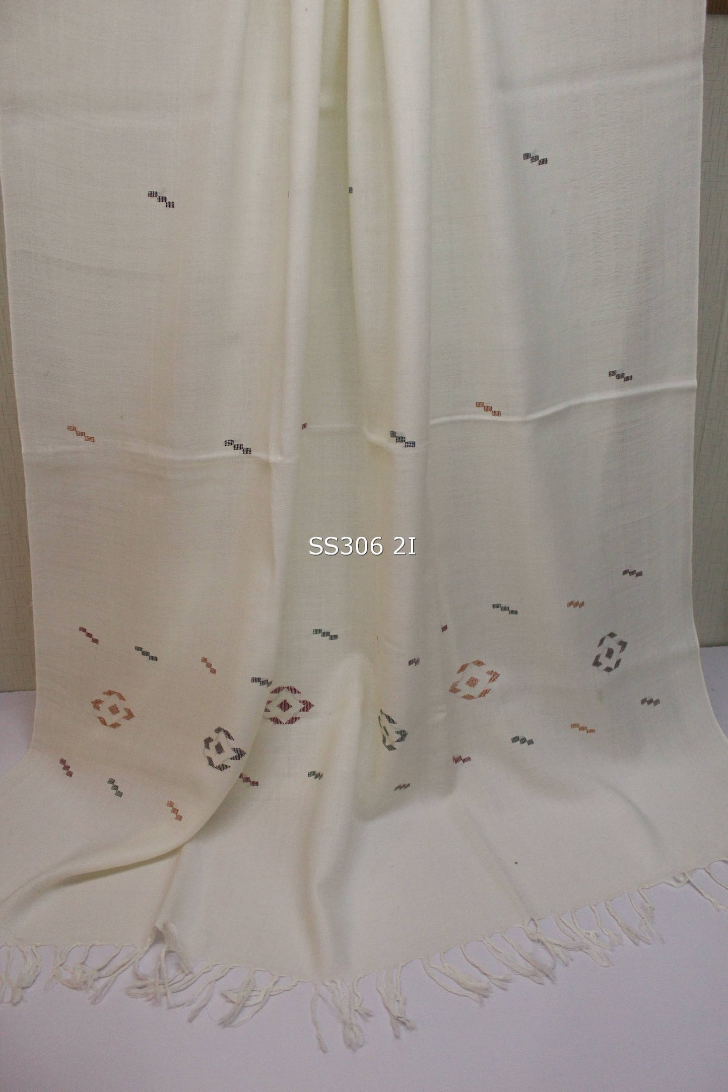 Swat Shawl Handmade Khaddi Made Pure Wool Shawl With Self Design Prefect Gift
