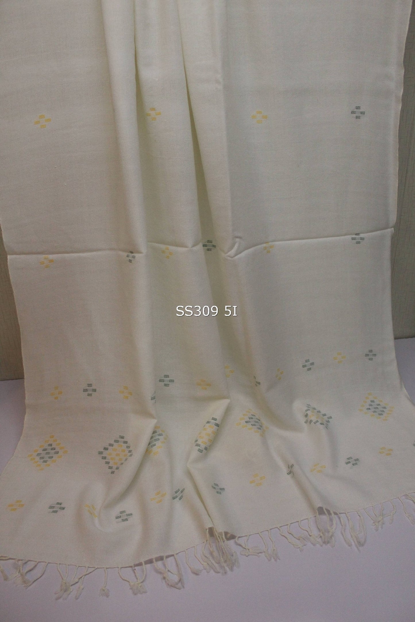 Swat Shawl Handmade Khaddi Made Pure Wool Shawl With Self Design Prefect Gift