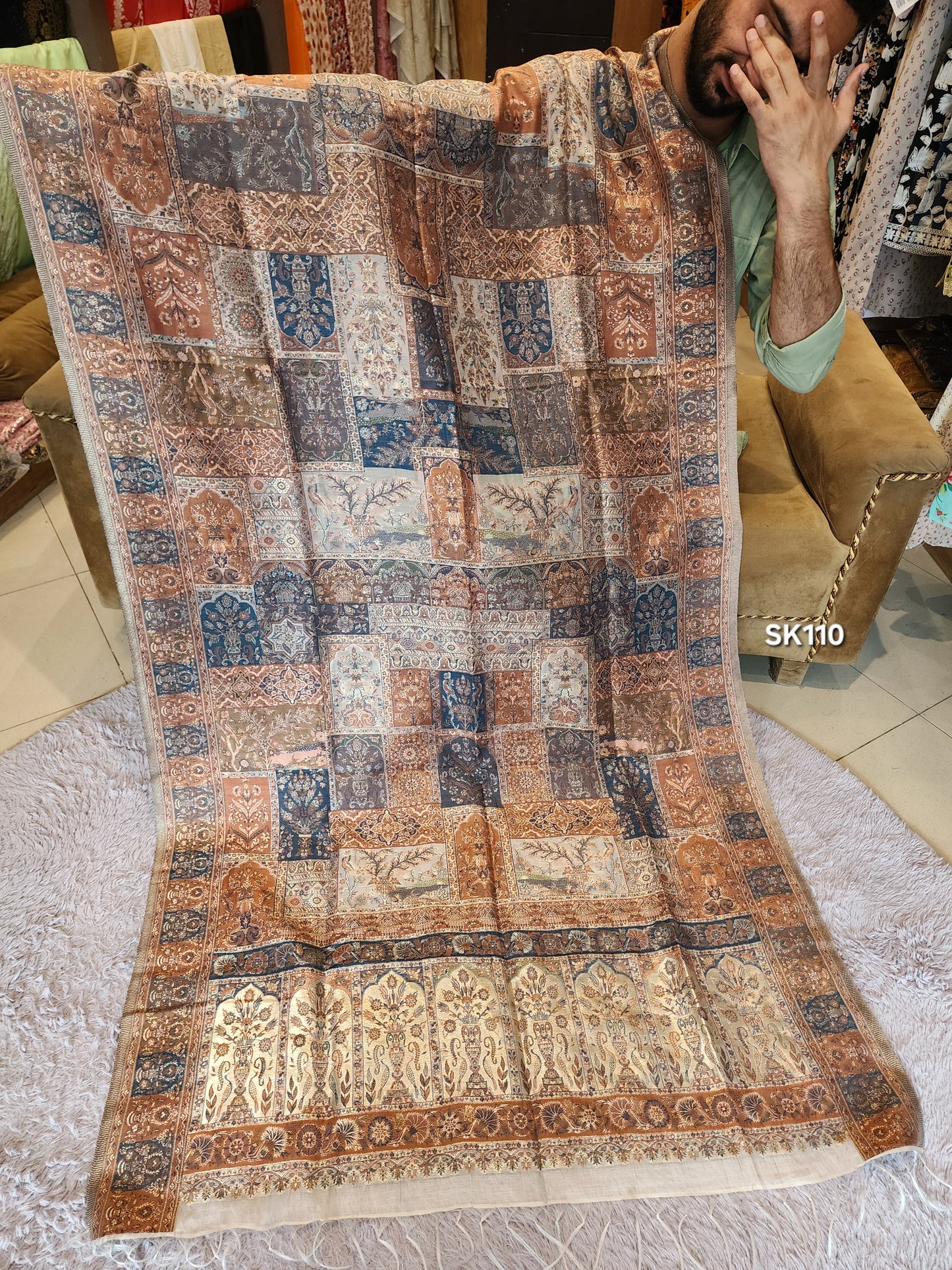 Luxury Kani Silk Shawl, Wedding Wrap Perfect Gift Made in Kashmir | SK110