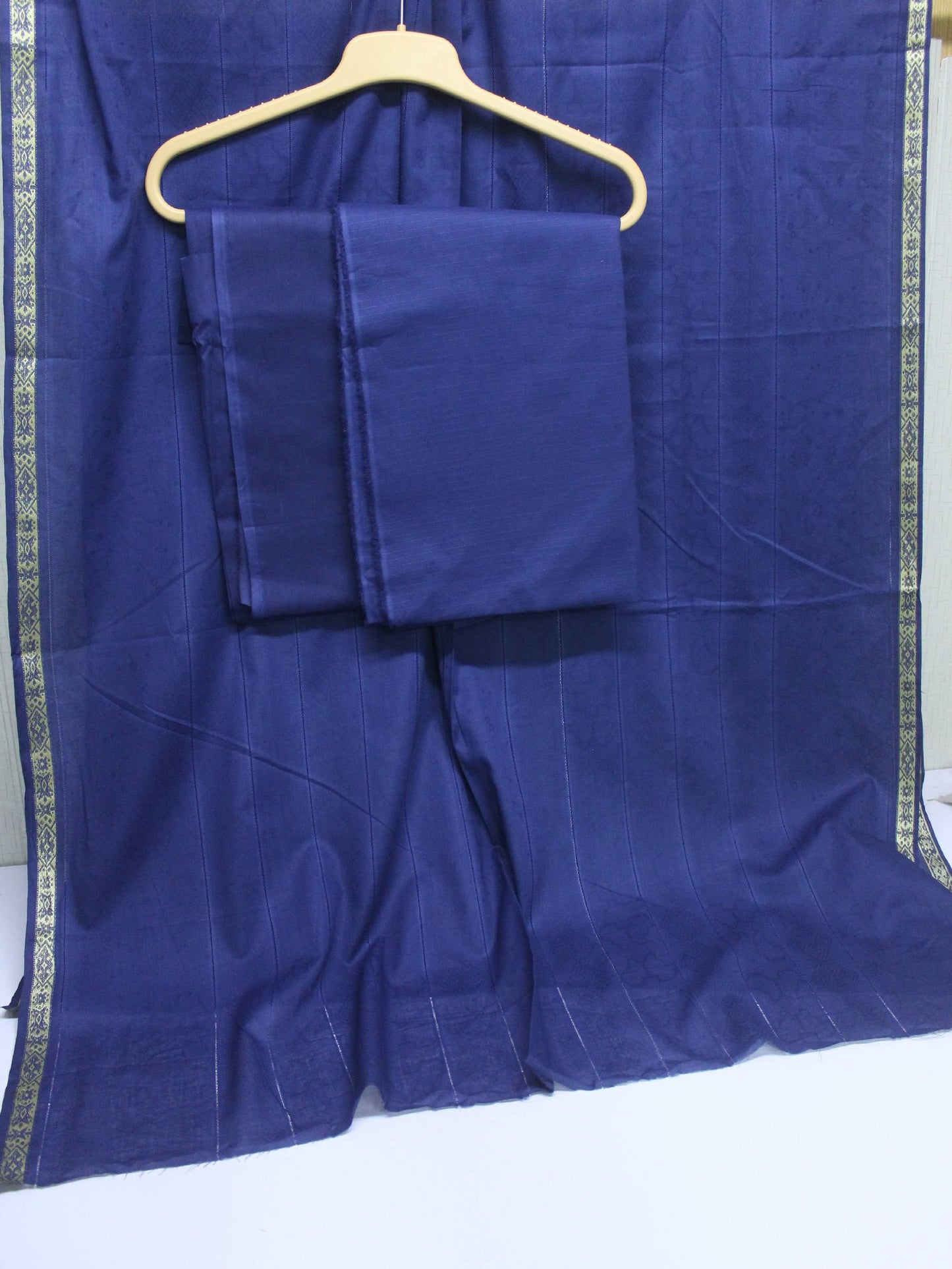 3 Piece Doria Lawn Suit with Jacquard Tarkashi Shawl | Blue