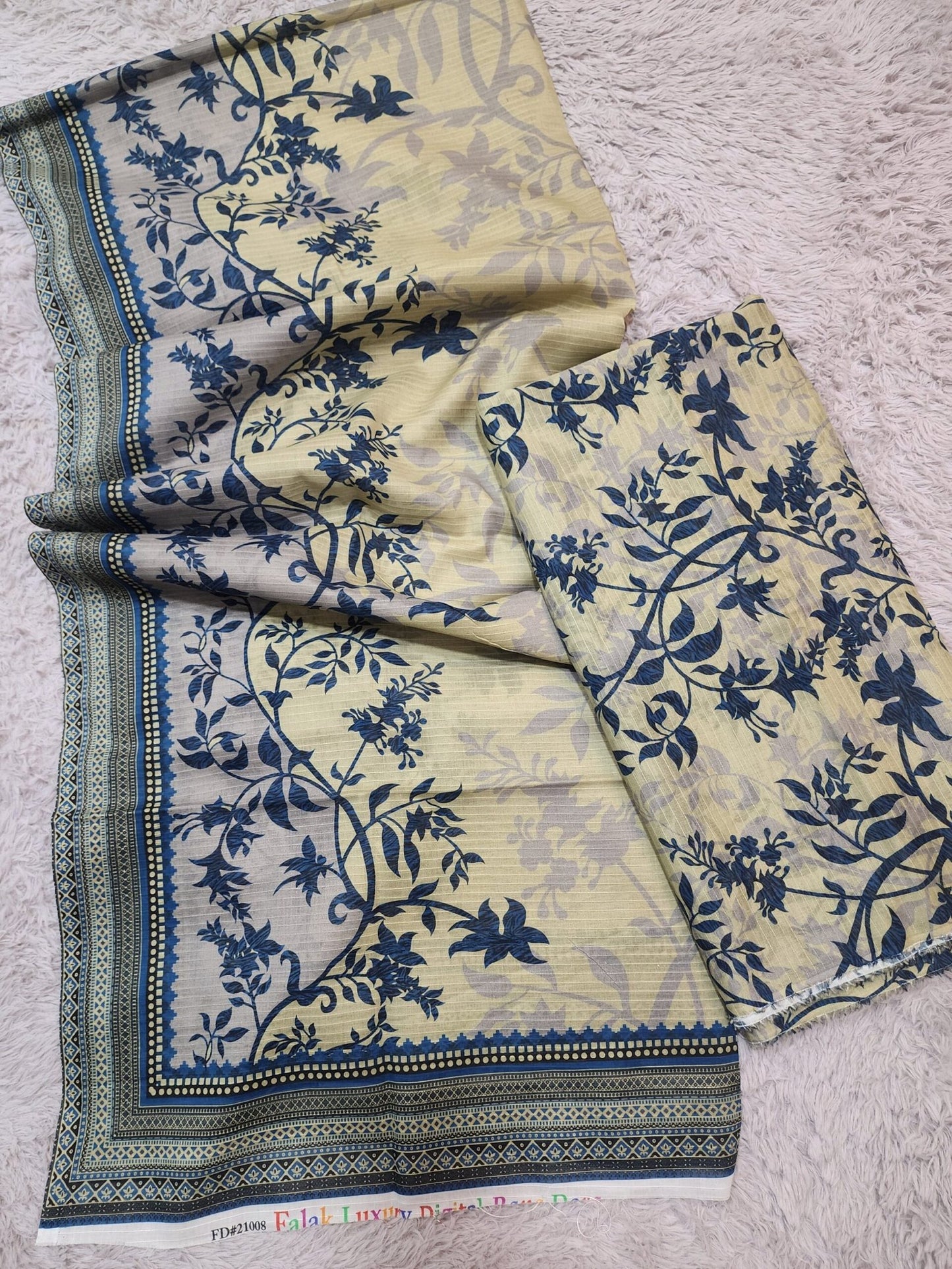3 Piece Doriya Lawn Printed Suit With Lawn Dupatta