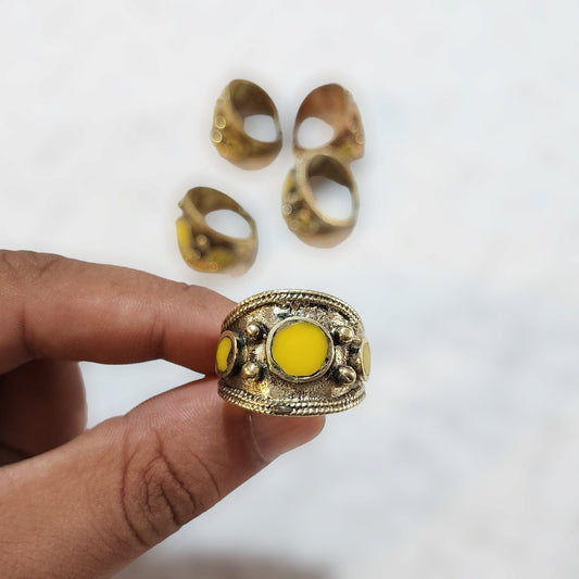 Medium Size Metal Stonework Ring