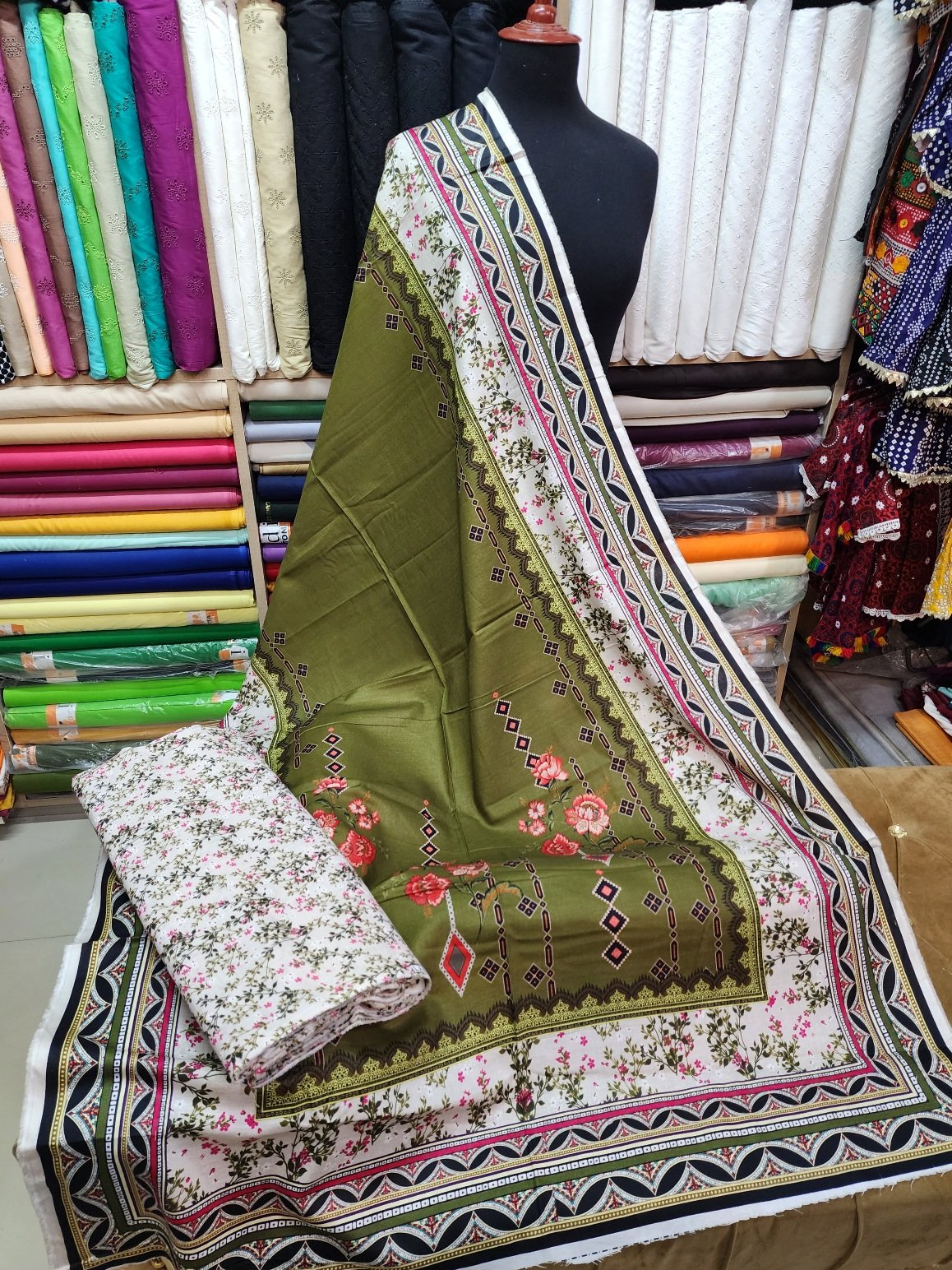 3 Piece Khaddar Digital Printed Suit Wool Shawl