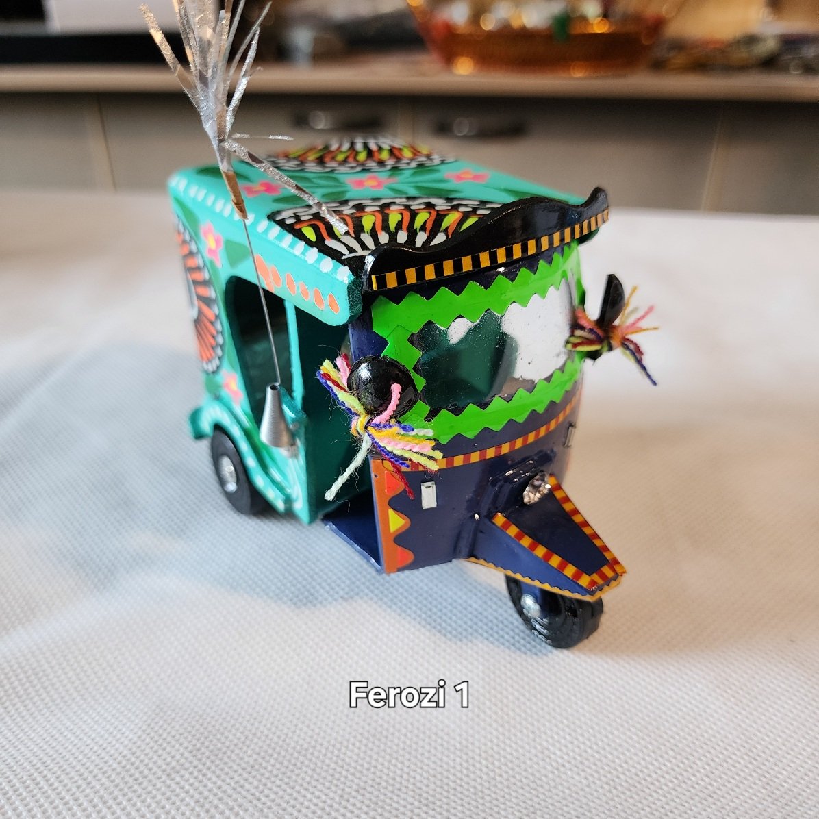 Rikshaw Model Truck Art Handmade Ferozi