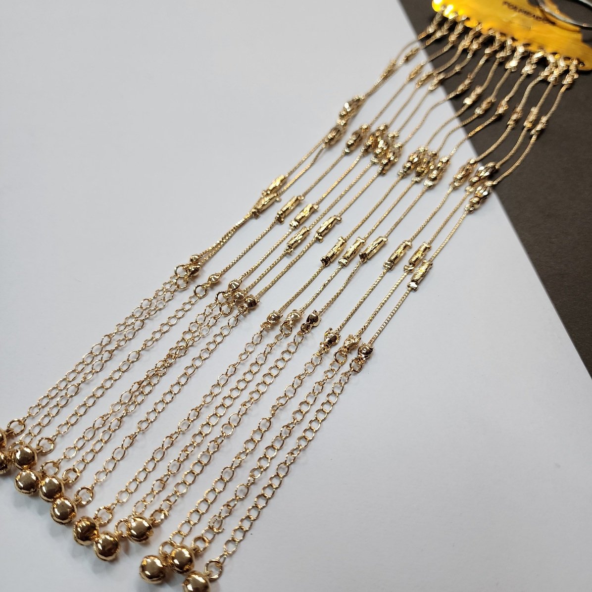 Thin Golden Anklets (Pair) Gilet Metal Oxidized
