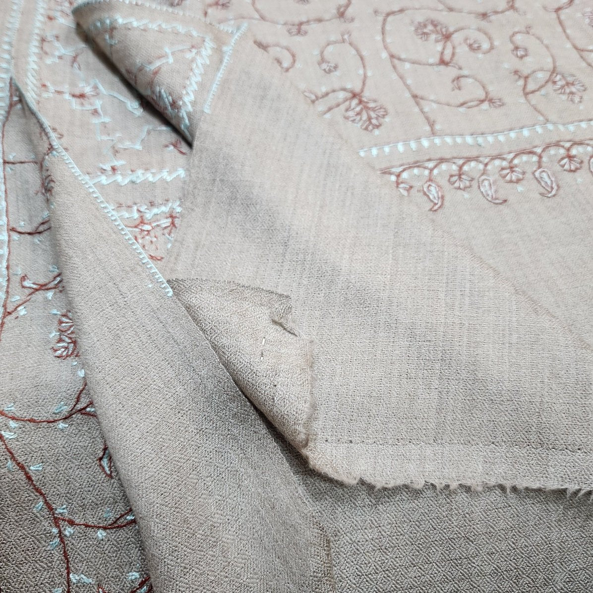 Sozni Work Pure Pashmina (Toosh) Shawl Beautiful Handmade in Kashmir