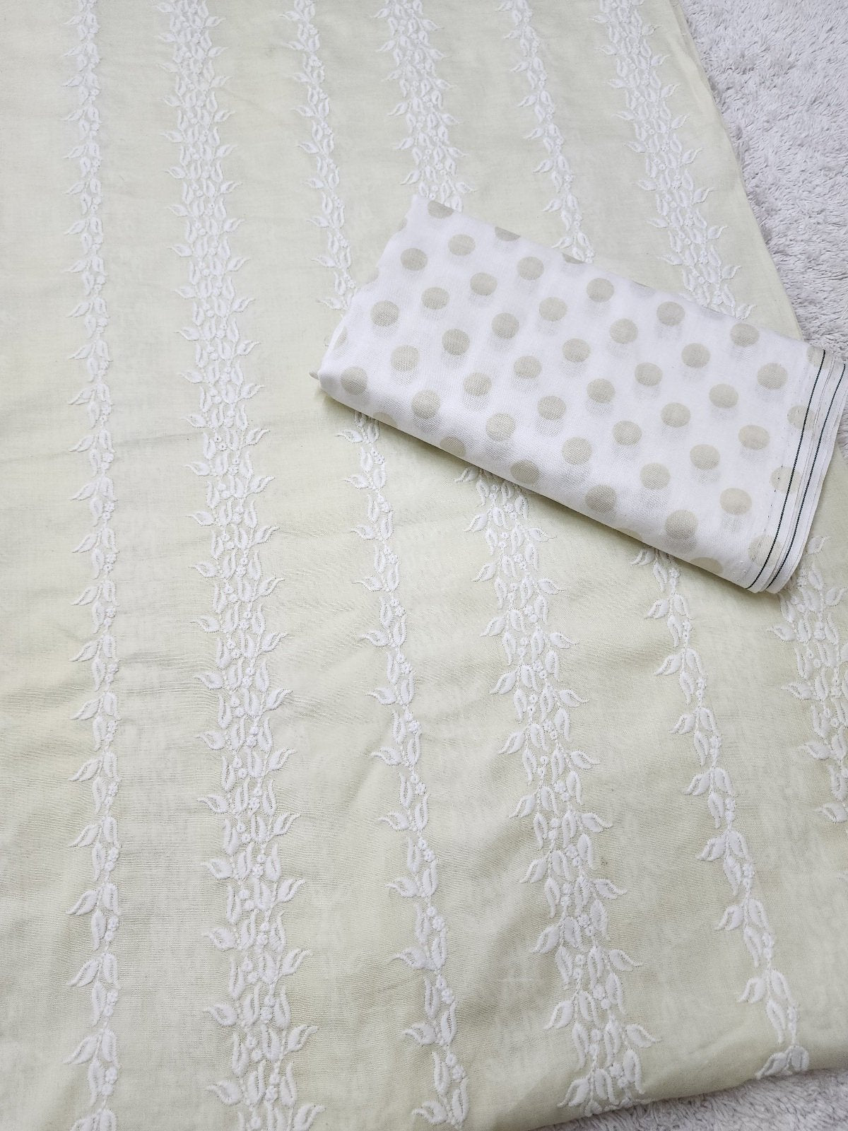 Chikankari Lawn 2 Piece Suit Lining Design | Lemon