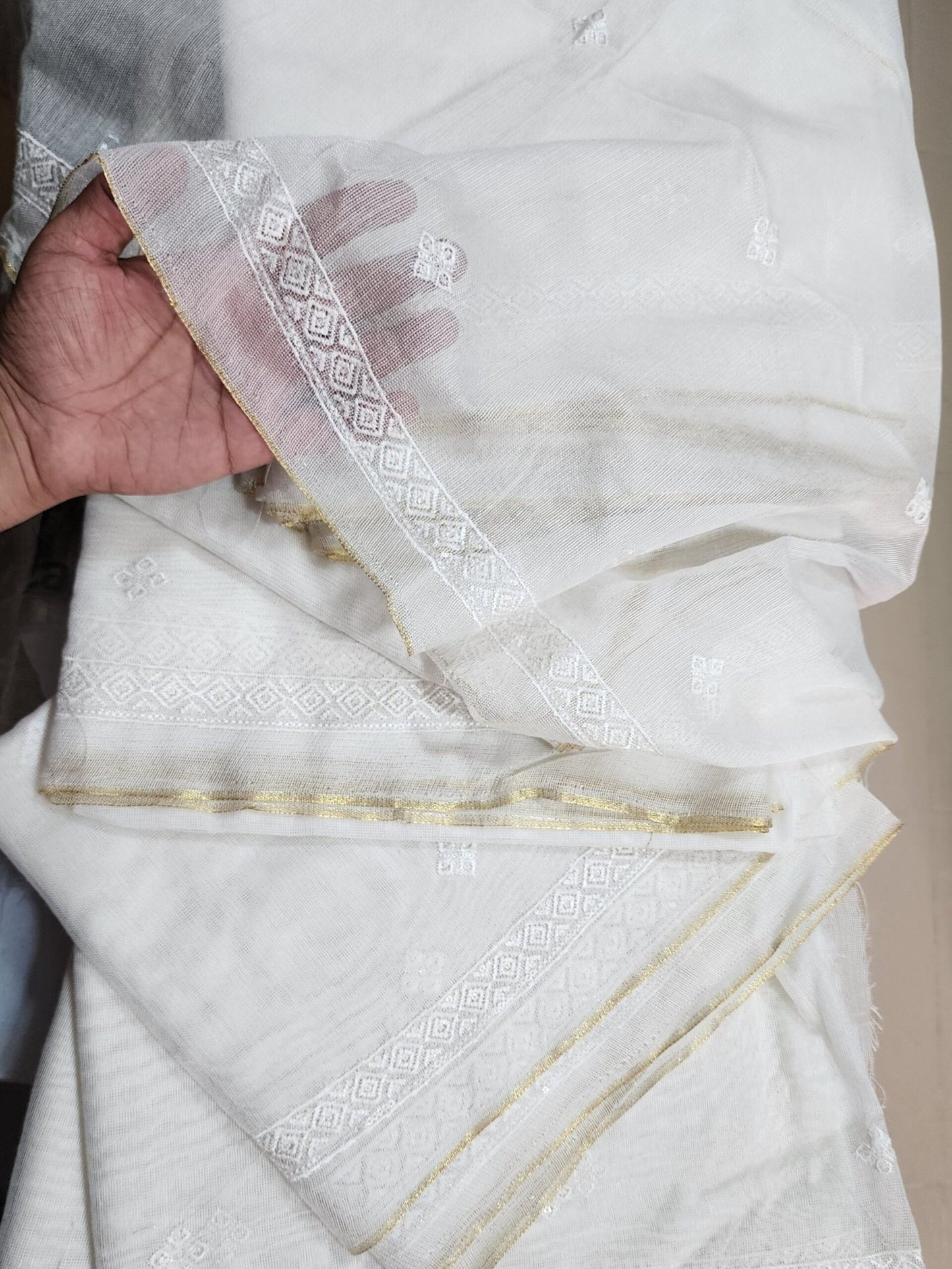Cotton Net Embroidered Dupatta Border and Bouti Work 3 Yards Dyeable