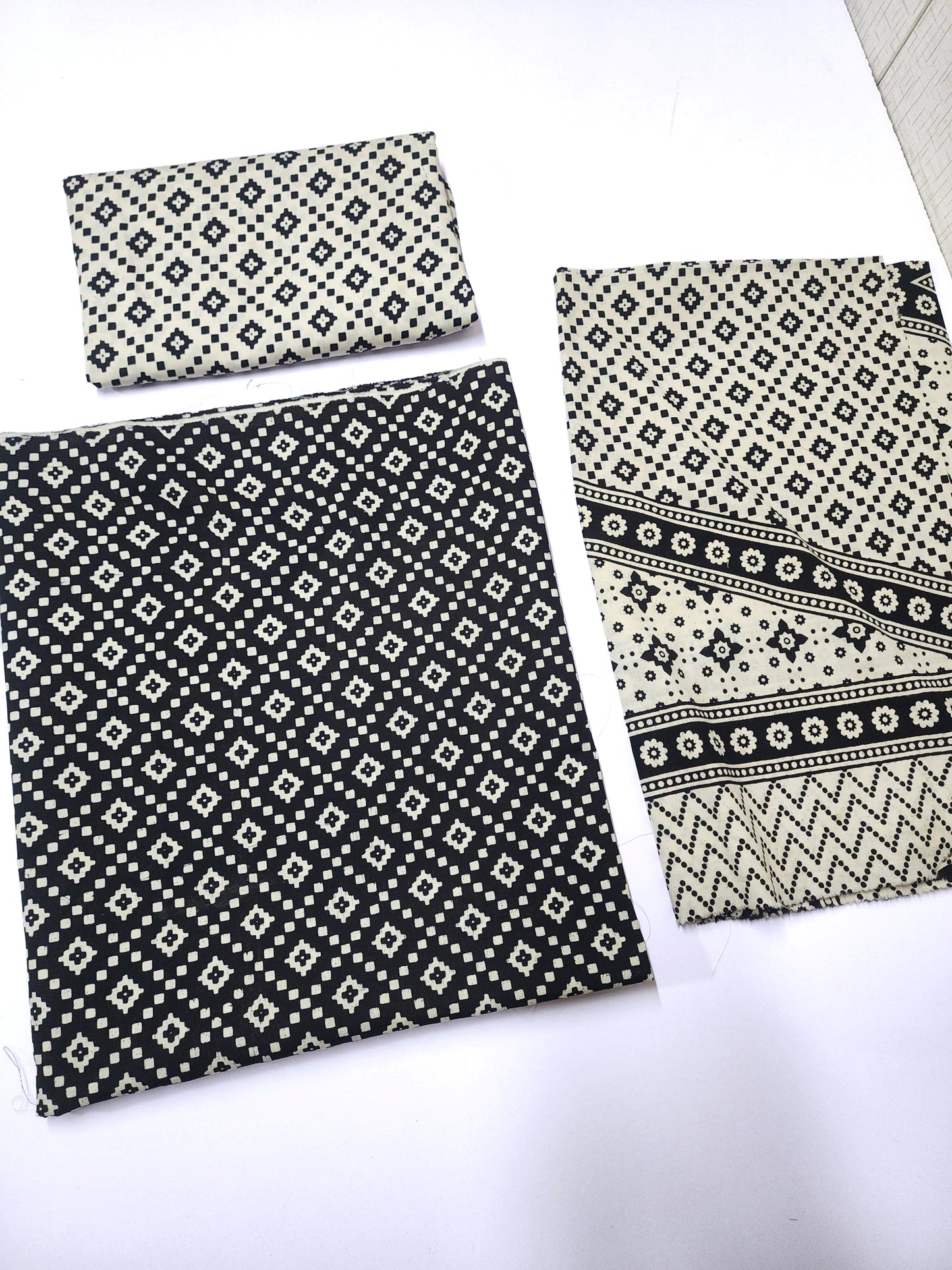 Ajrak Cotton 3 Piece Unstitched Suit 25% OFF