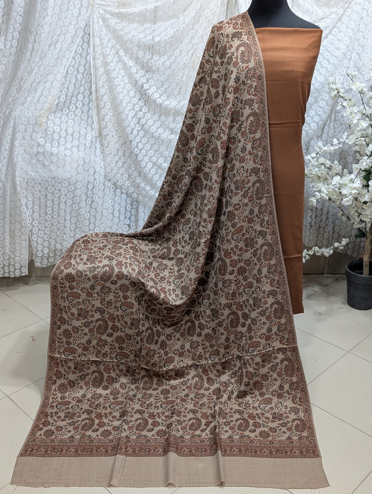 3 Piece Kani Shawl Suit | Plain Marina Suit With Kani Pashmina Shawl Perfect Gift