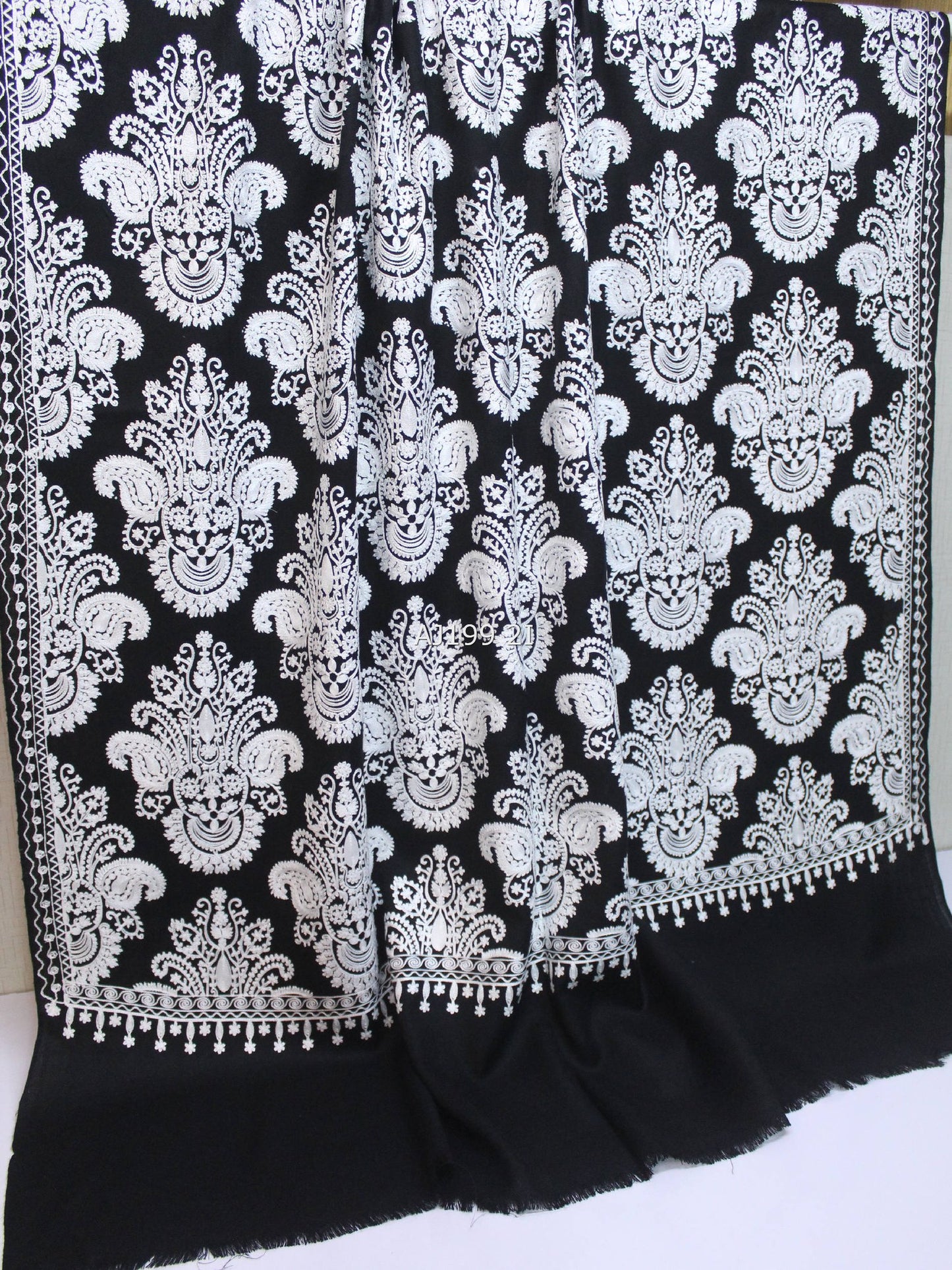 Pashmina Embroidered Shawl | Kashmiri Aar Work Embroidery Perfect Gift in Sale Price
