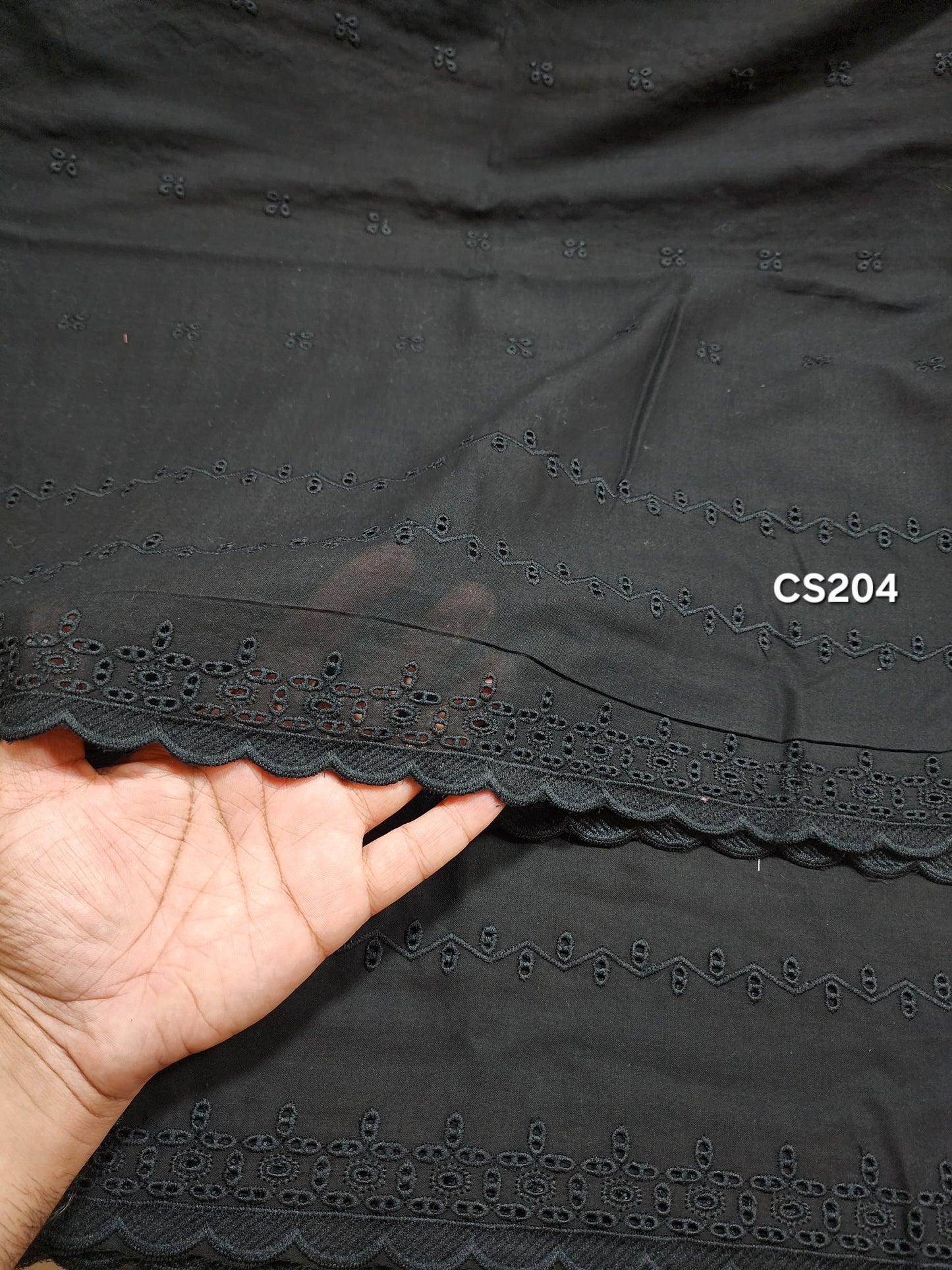 Chikankari Lawn Shawl on Pure Lawn Full Size Cutwork Border | CS204