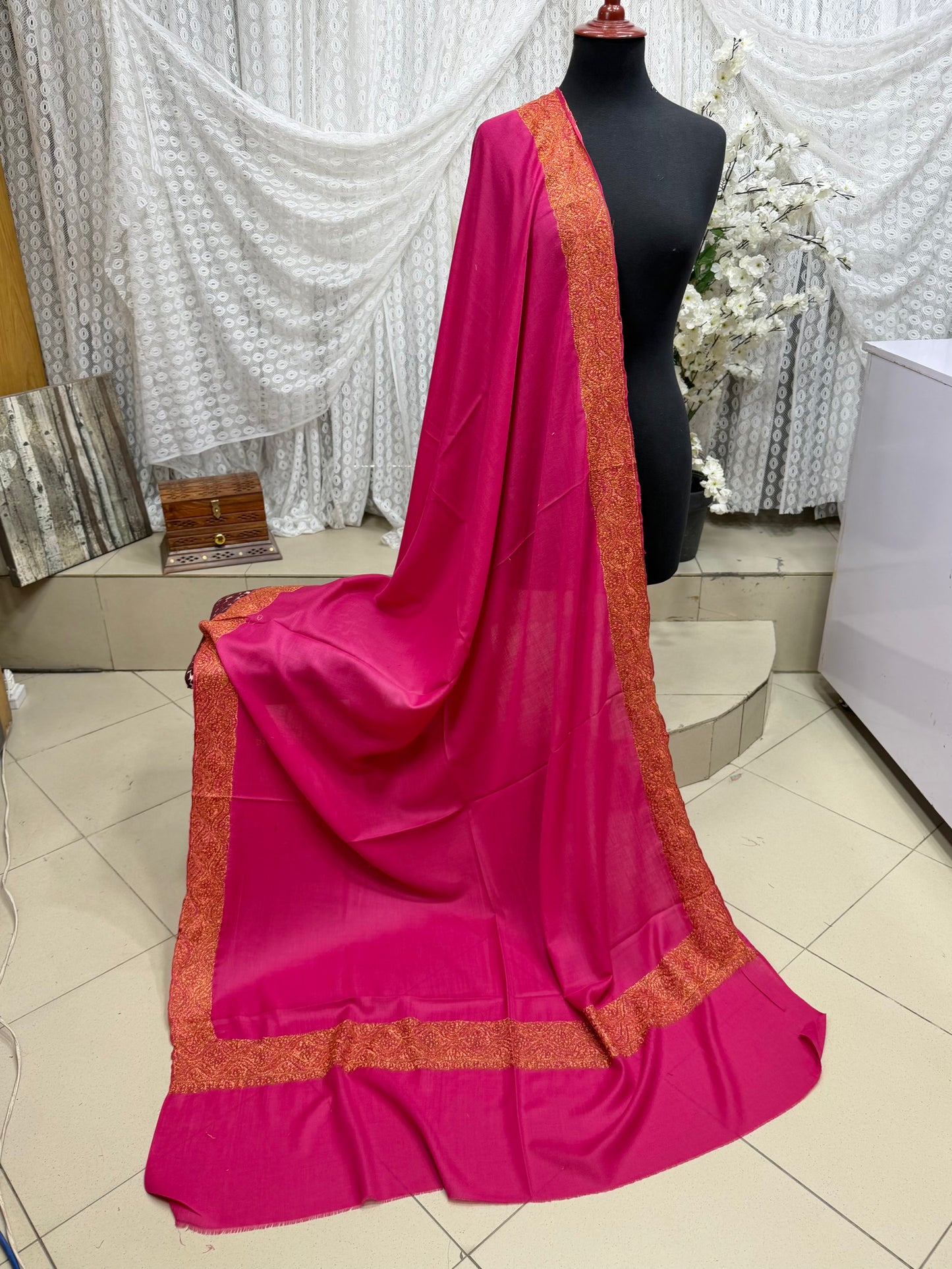 Kashmiri Shawl | Handmade Border Embroidery Made in Kashmir Pure Pashmina | Shocking Pink