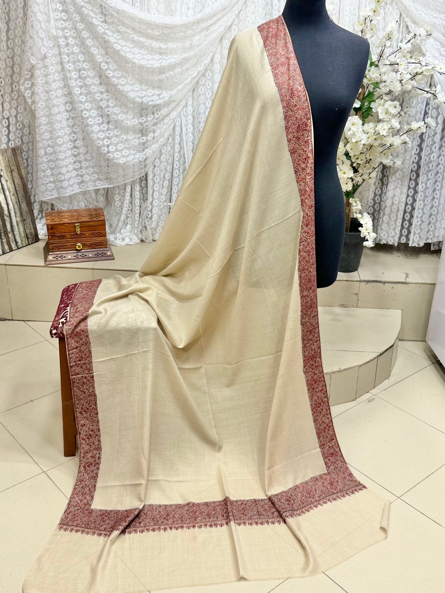 Kashmiri Shawl | Handmade Border Embroidery Made in Kashmir Pure Pashmina | Light Skin