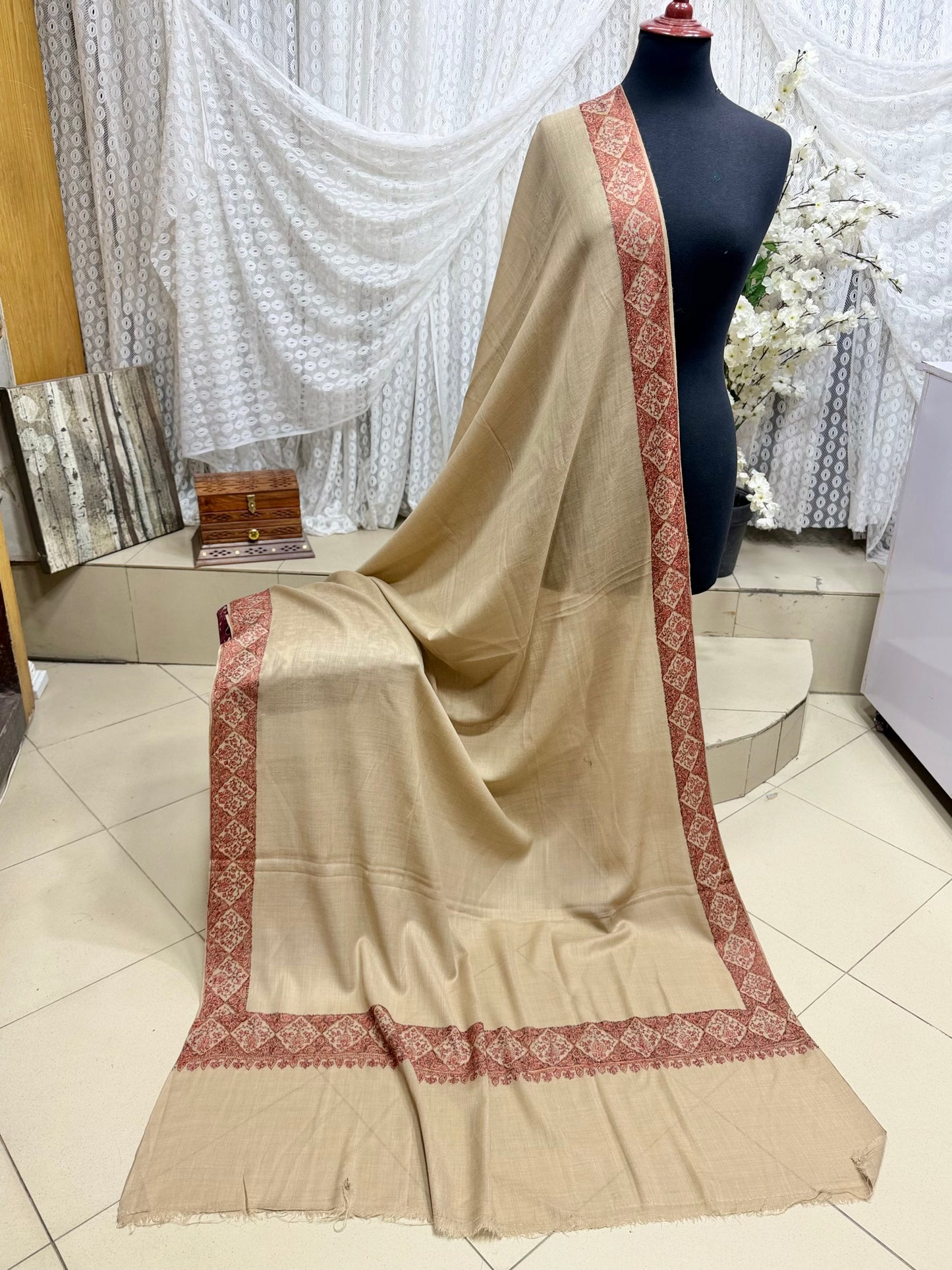 Kashmiri Shawl | Handmade Border Embroidery Made in Kashmir Pure Pashmina | Skin