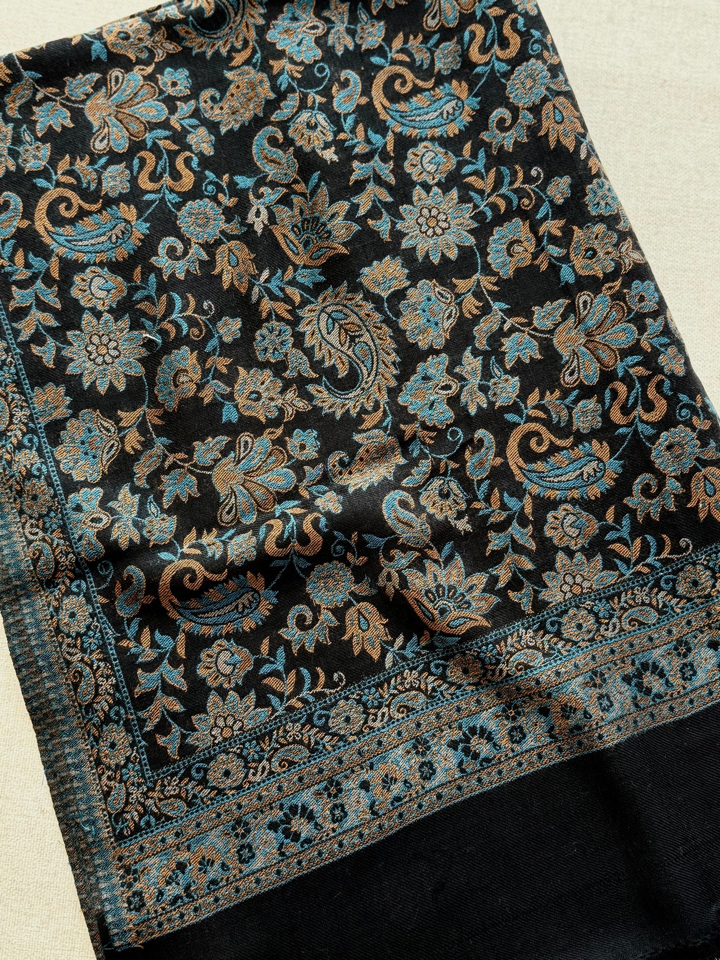 2 Piece Allover Printed Suit Pure Lawn