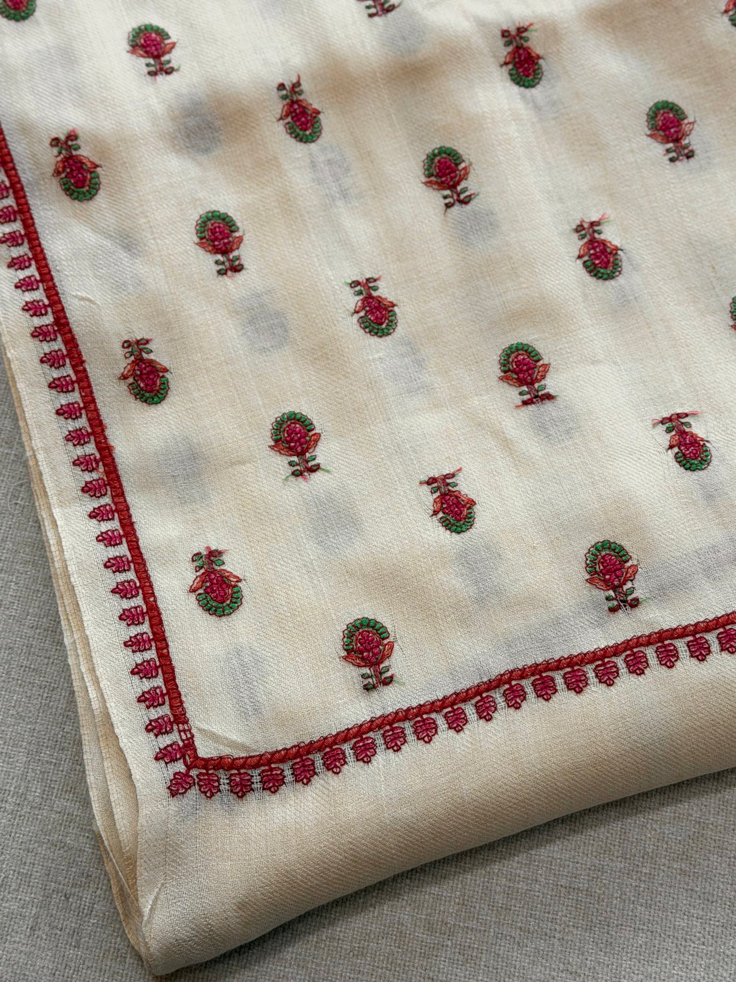 Pashmina Shawl Bouti Jaal | Cream Color