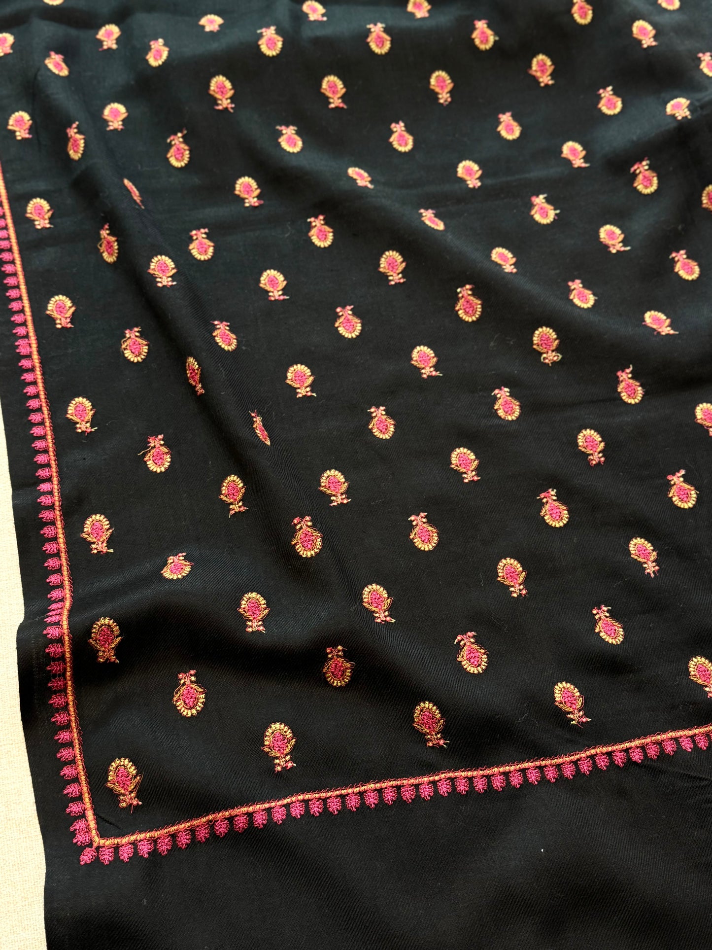 Pashmina Shawl Bouti Jaal | Black