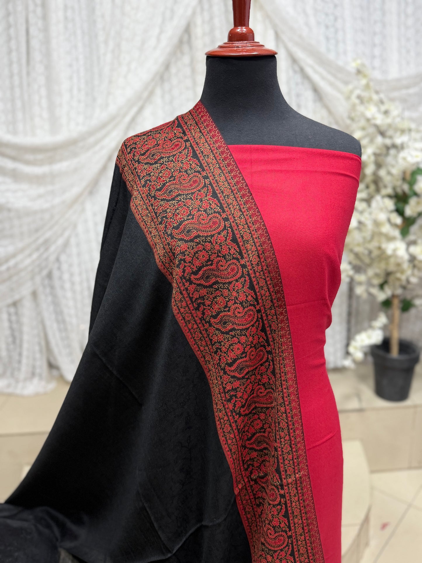 3 Piece Kani Shawl Suit | Plain Marina Suit With Kani Pashmina Shawl Perfect Gift