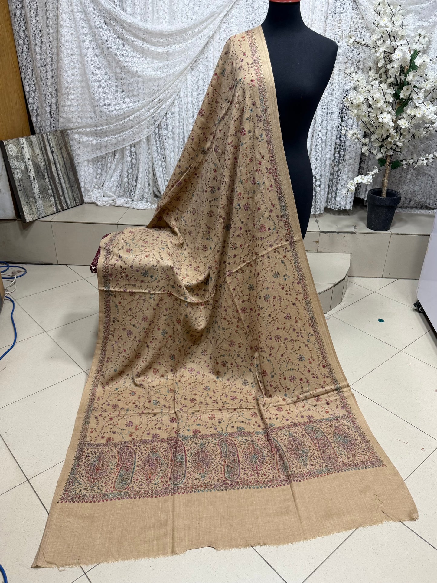 Pashmina Shawl | Hand Embroidery on Print Beautiful Shawl | Dark Skin