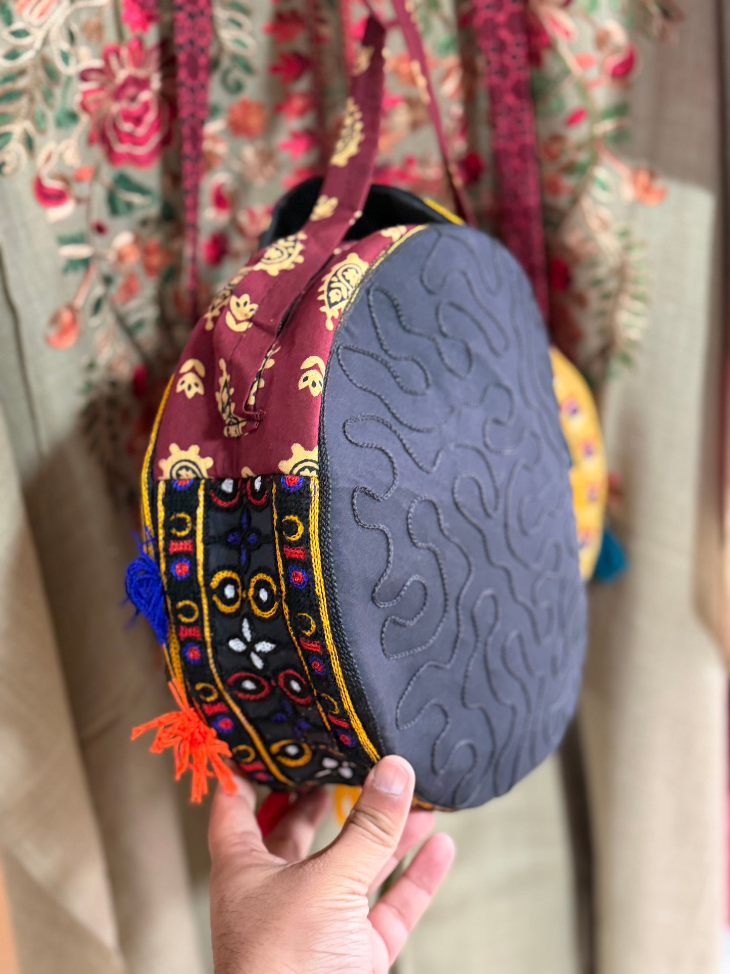 Banjara Round Shoulder Bag Embroidered Shoulder Bag | Black