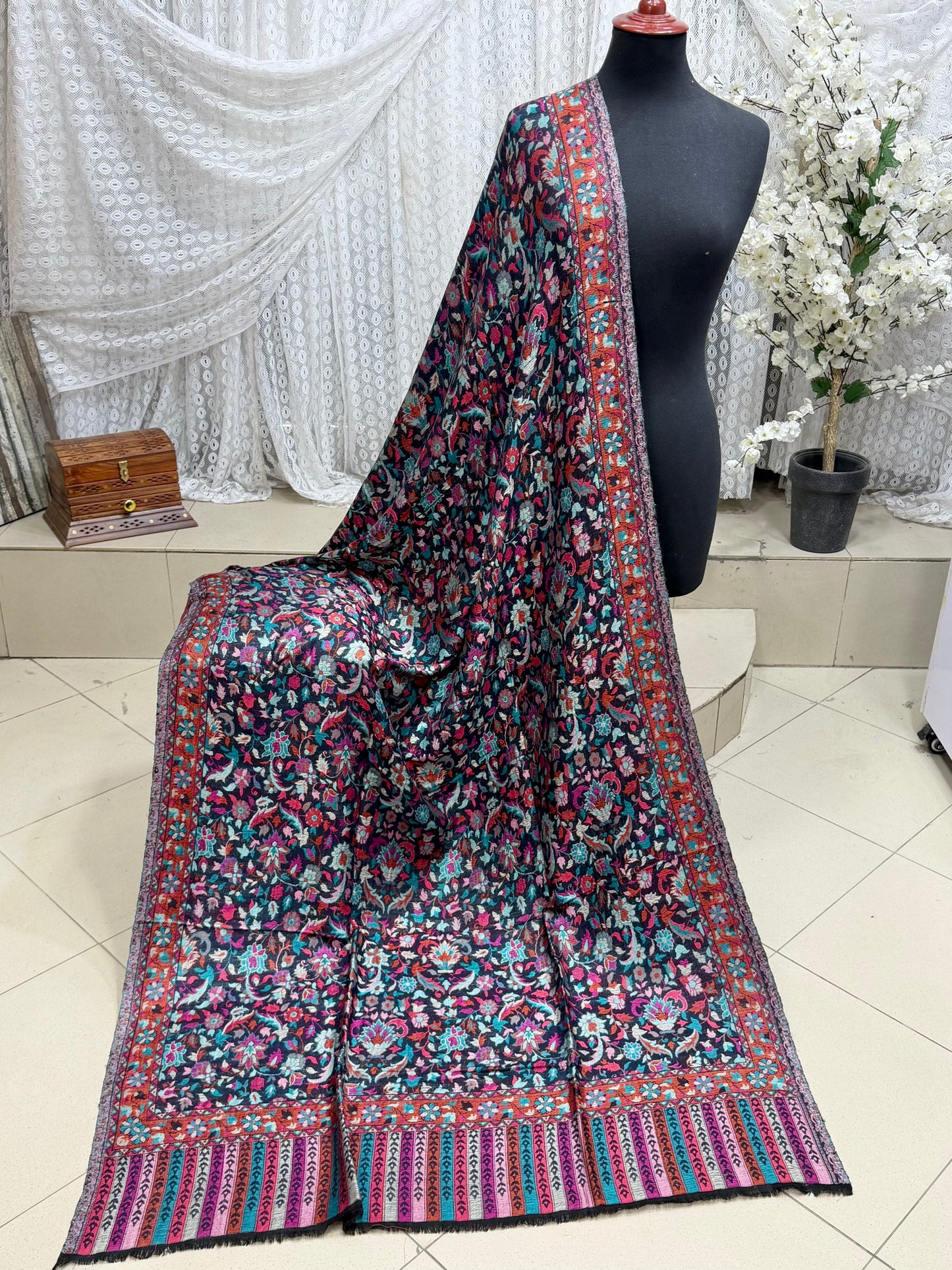Kani Shawl Reversible 2 Sides useable | Made in Kashmir Pashmina Toosh Shawl